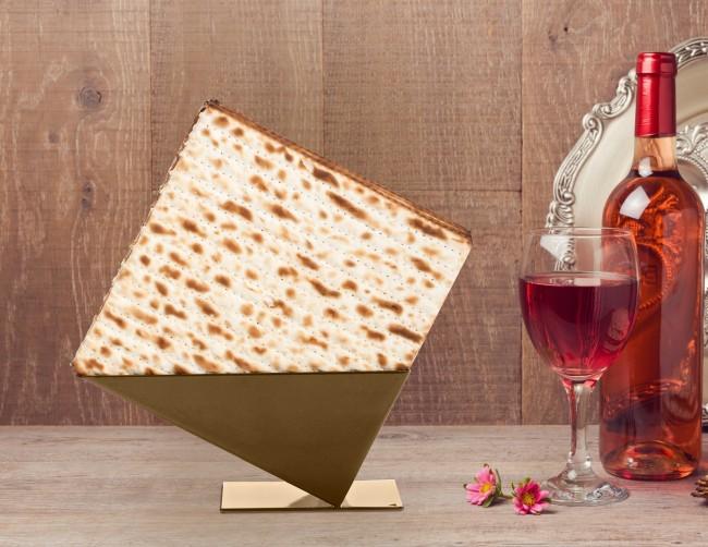 Pyramid Matzah Holder - Gold、mySite、topwebapps