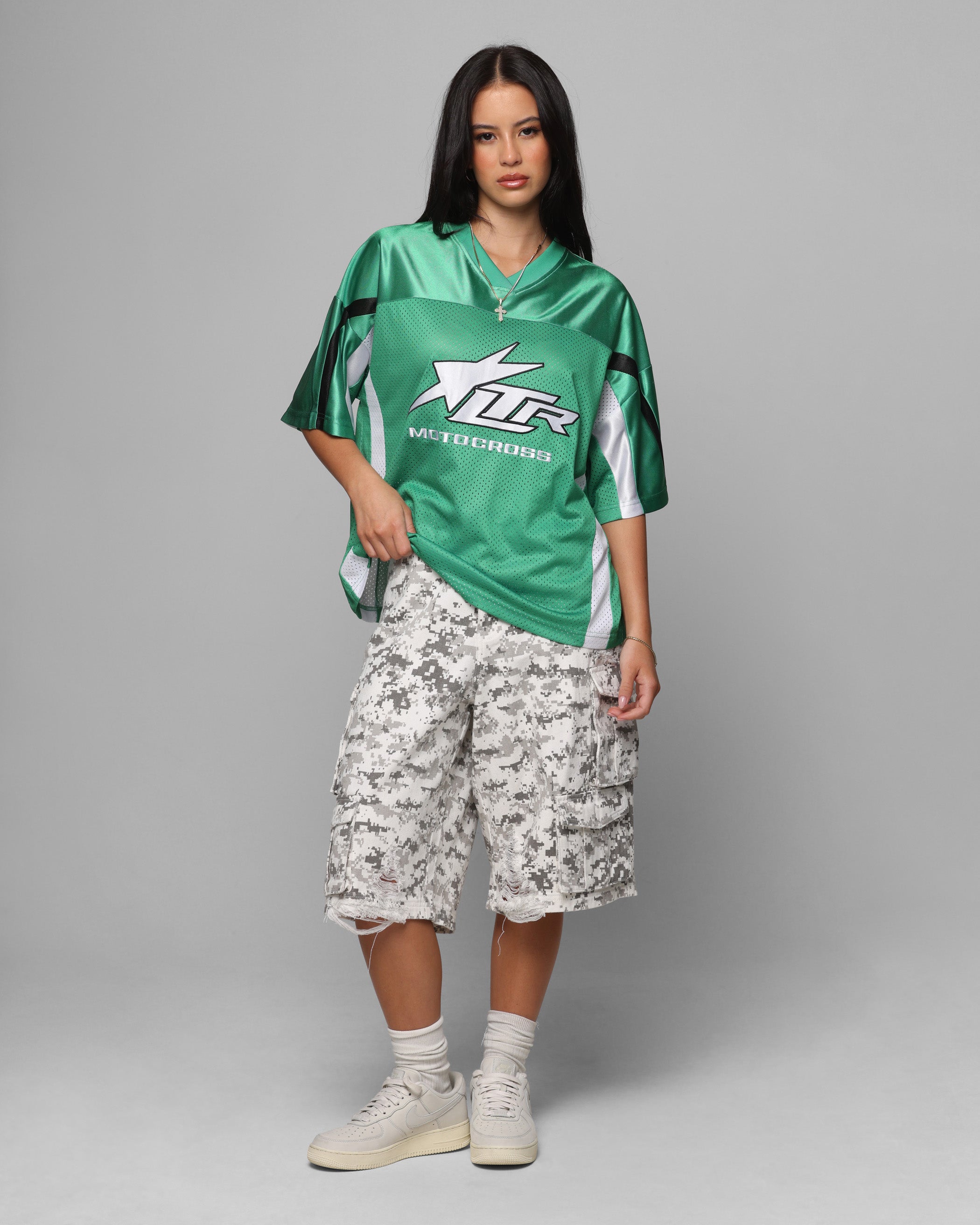 {product_title} - {shop_name}