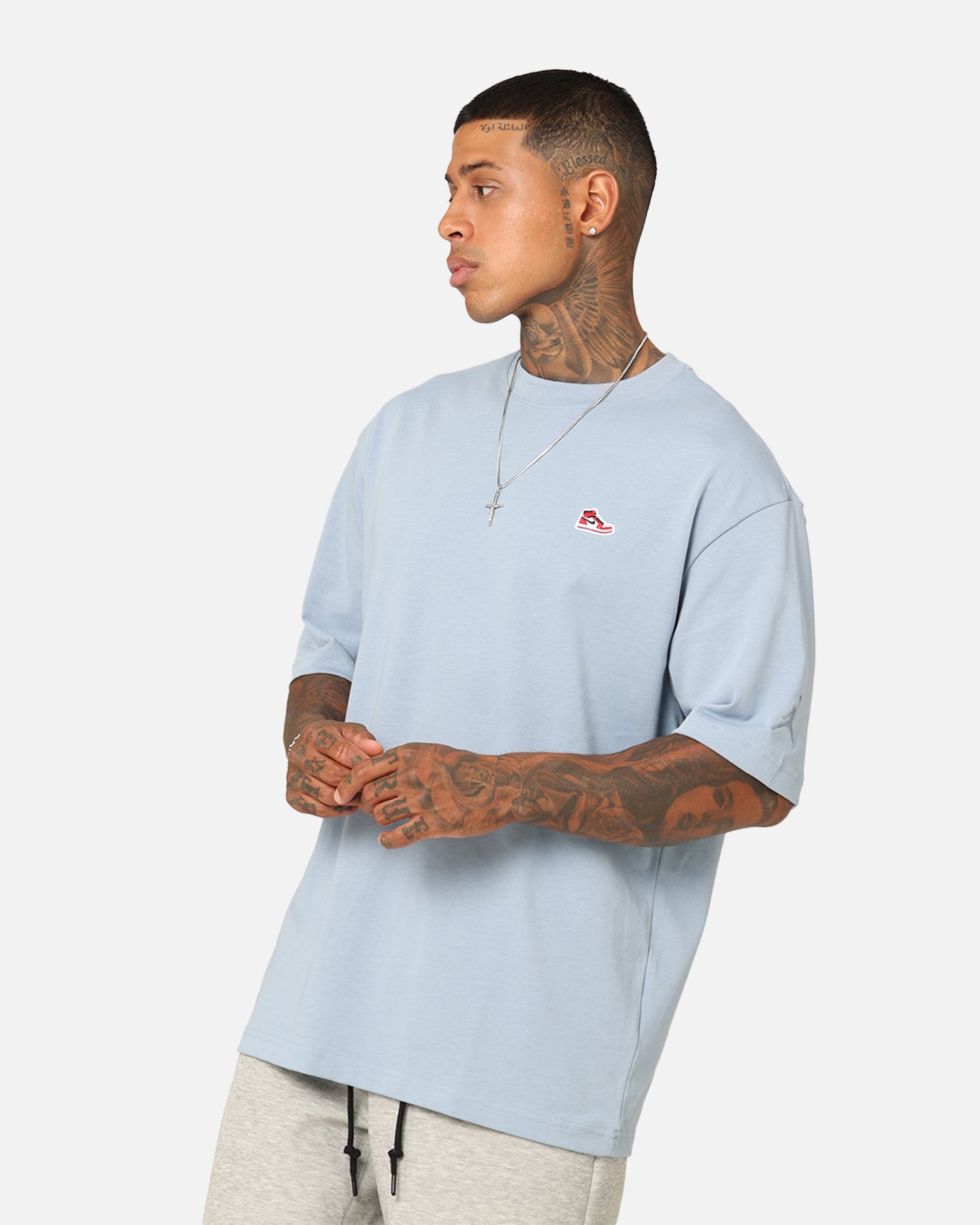 Jordan Brand Sneaker Patch Crew T-Shirt Blue Grey、mySite、zt4zffjzw