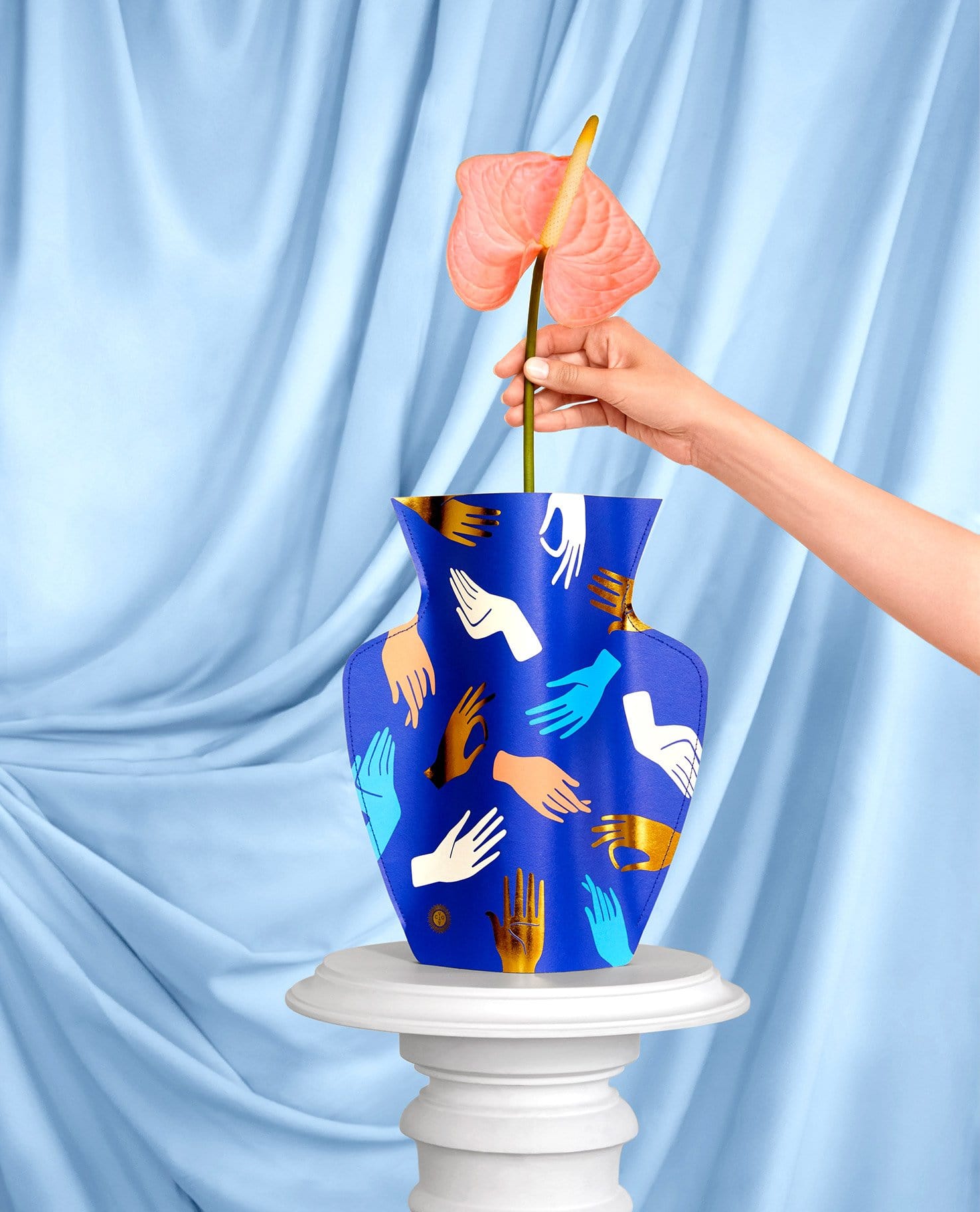 Blue Paper Hamsa Vase by Octaevo - Large or Mini、mySite、topwebapps