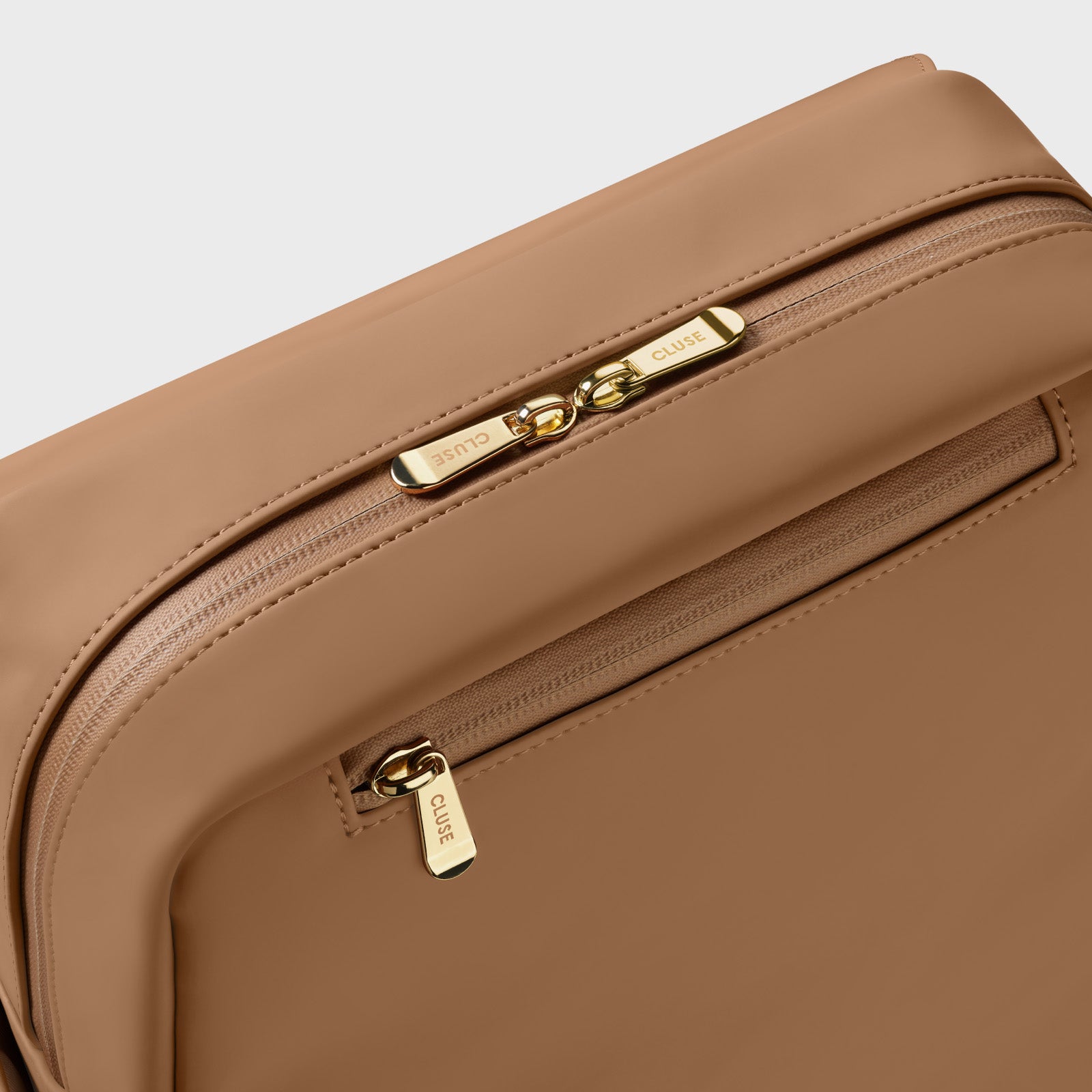  Nuitée Petite Backpack, Camel, Gold Colour