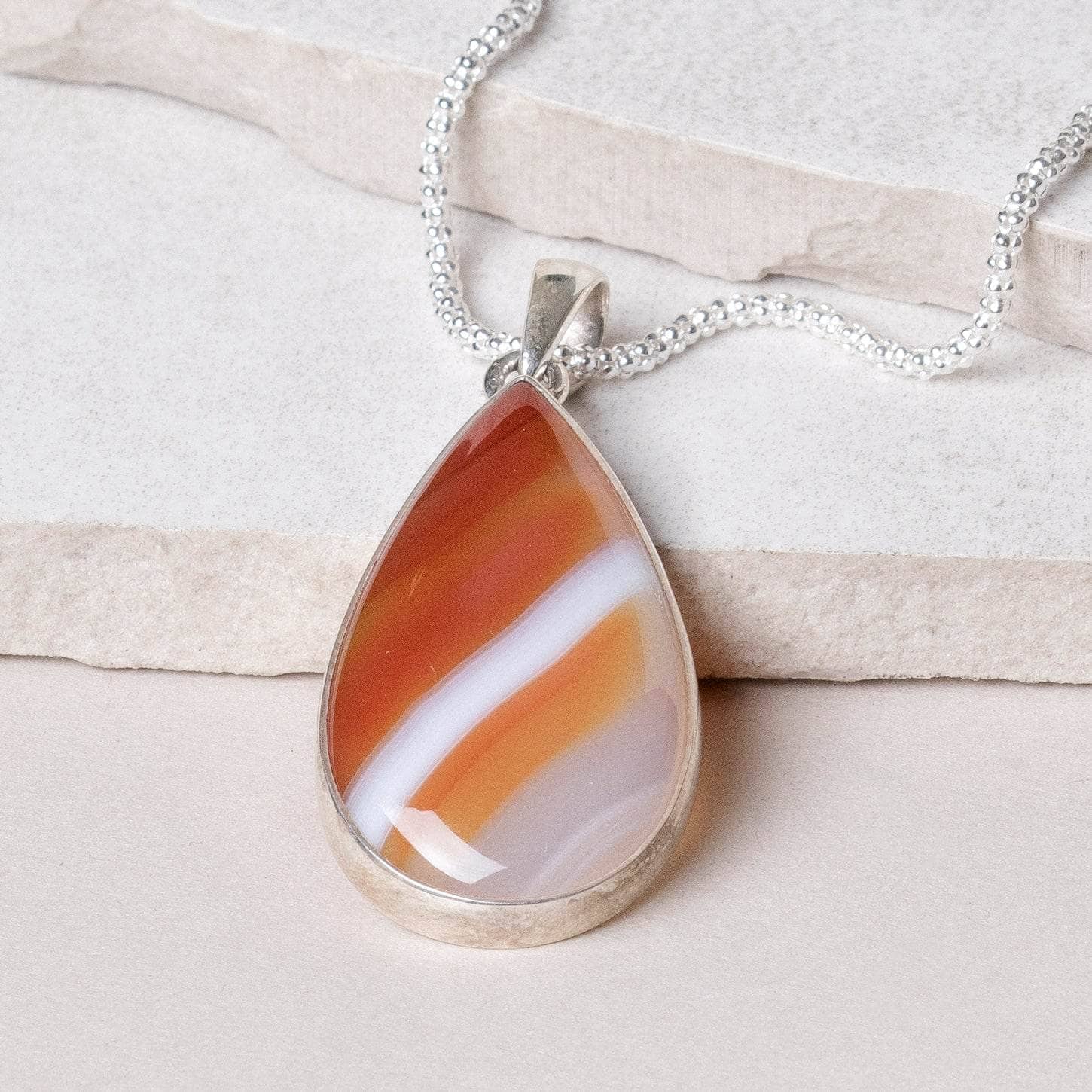 Carnelian Banded Agate Teardrop Pendant Necklace、mySite、hinf8tx79