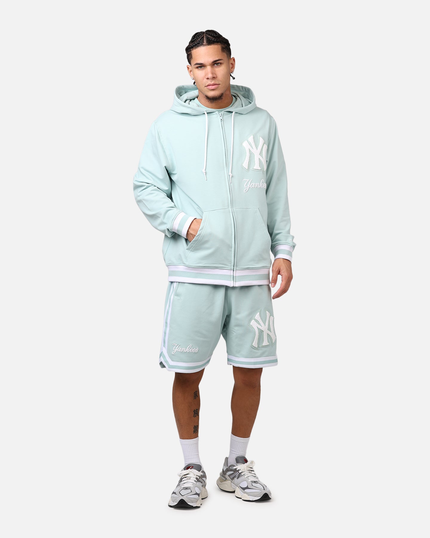 {product_title} - {shop_name}