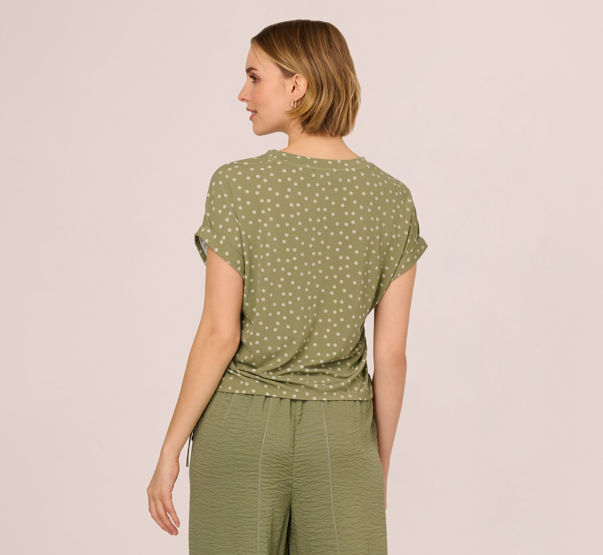 Cap Sleeve Ruched Side Top In Oil Green Scribble Daisy、mySite、solidvoid