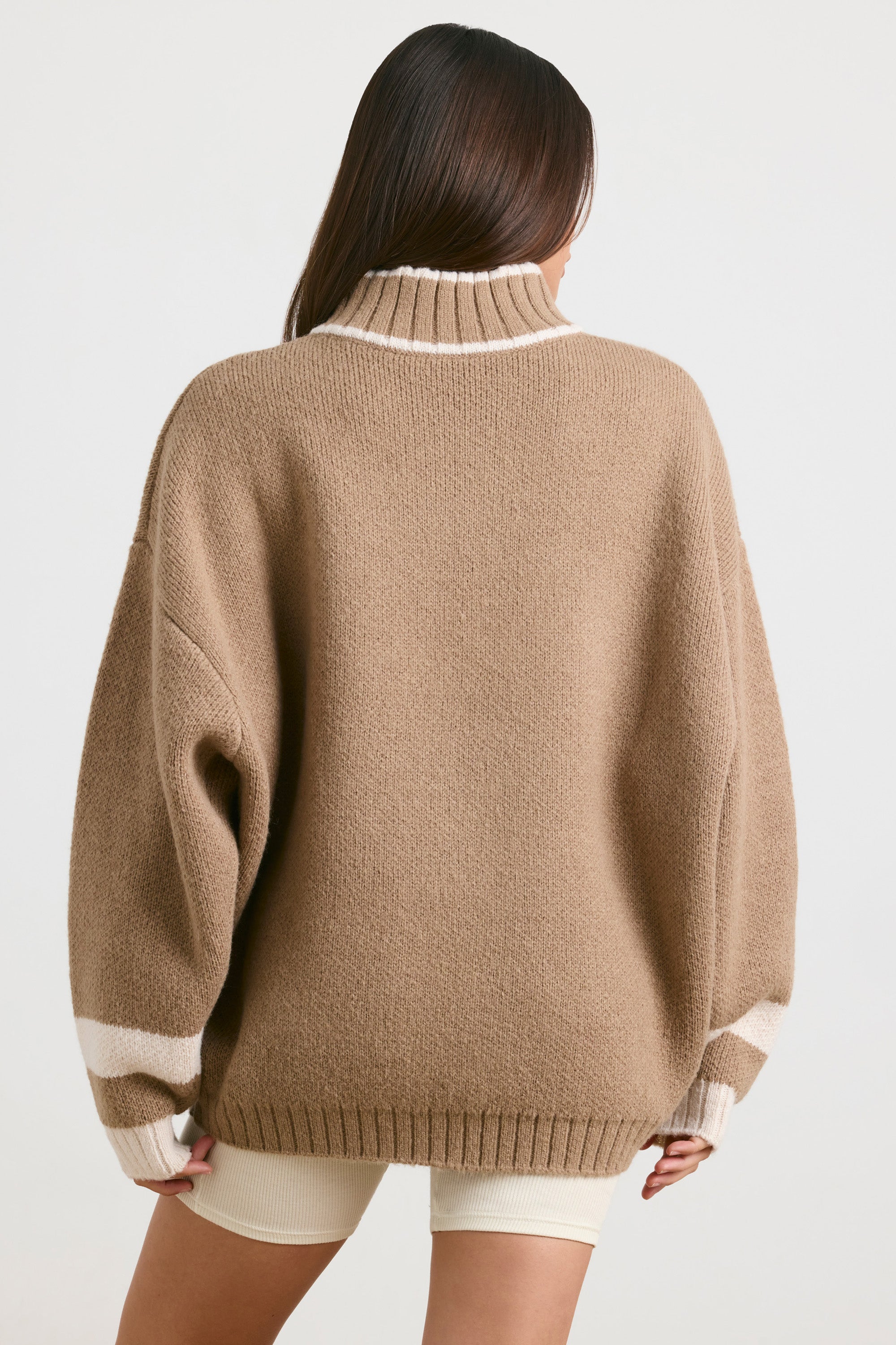 Oversized Quarter-Zip Chunky-Knit Jumper in Espresso、mySite、solidvoid