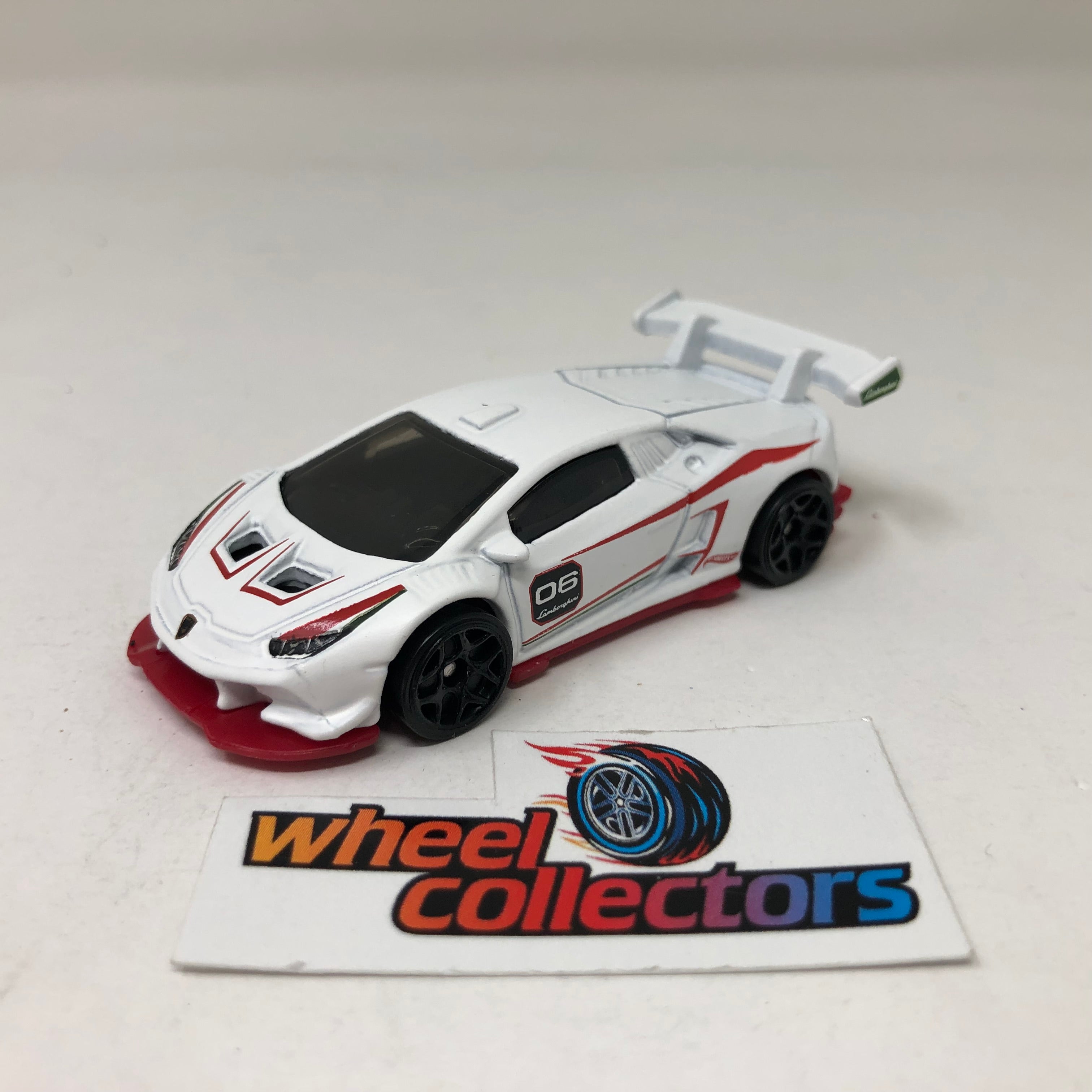 Lamborghini Huracan LP 620-2 Super Trofeo * White * Hot Wheels Loose 1:64 Scale、mySite、hgirdovlk