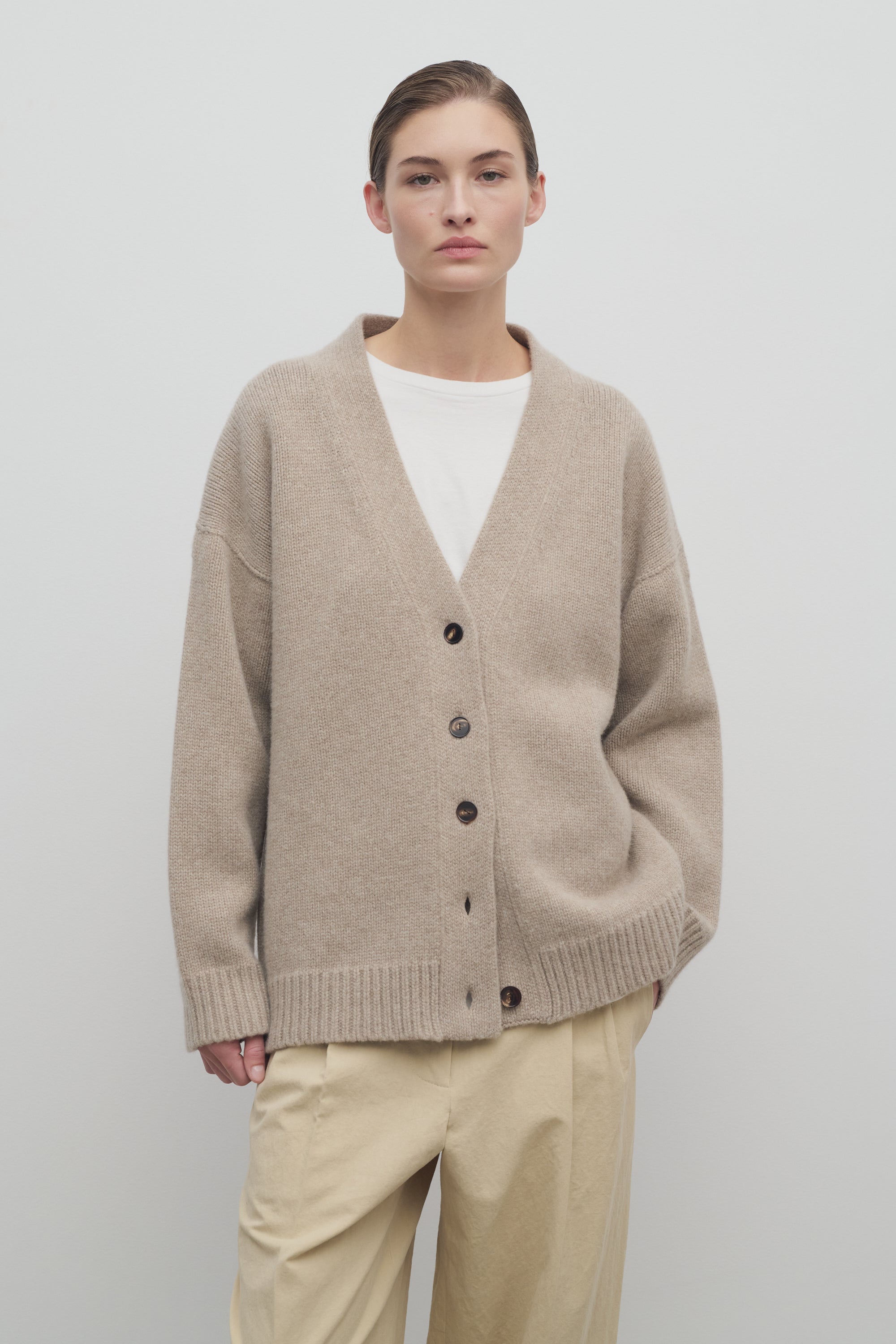 Jarko Cardigan in Wool and Cashmere、mySite、aoinhome
