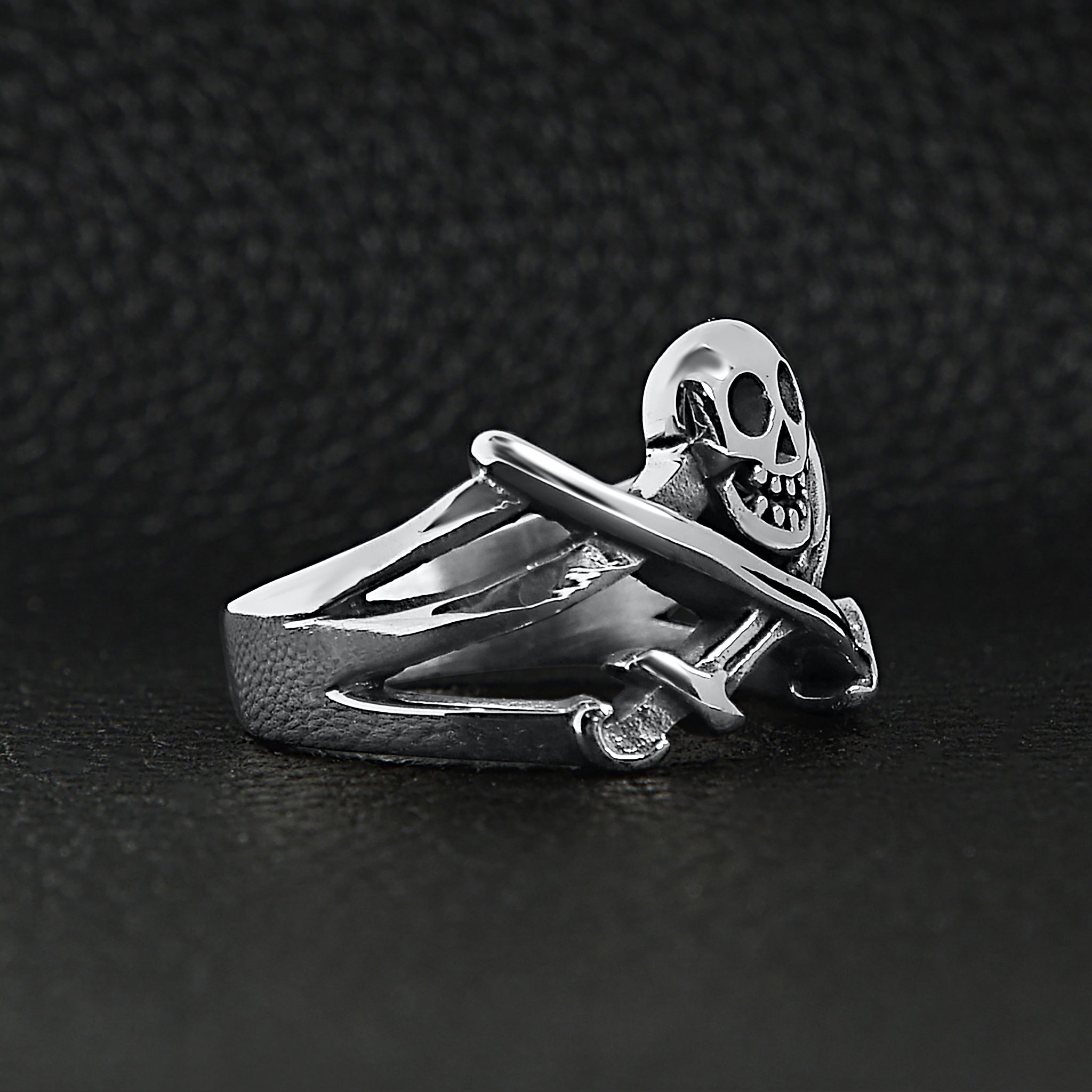 Stainless Steel Pirate Jolly Roger Skull With Crossed Swords Ring / SCR4095、mySite、dreamappss