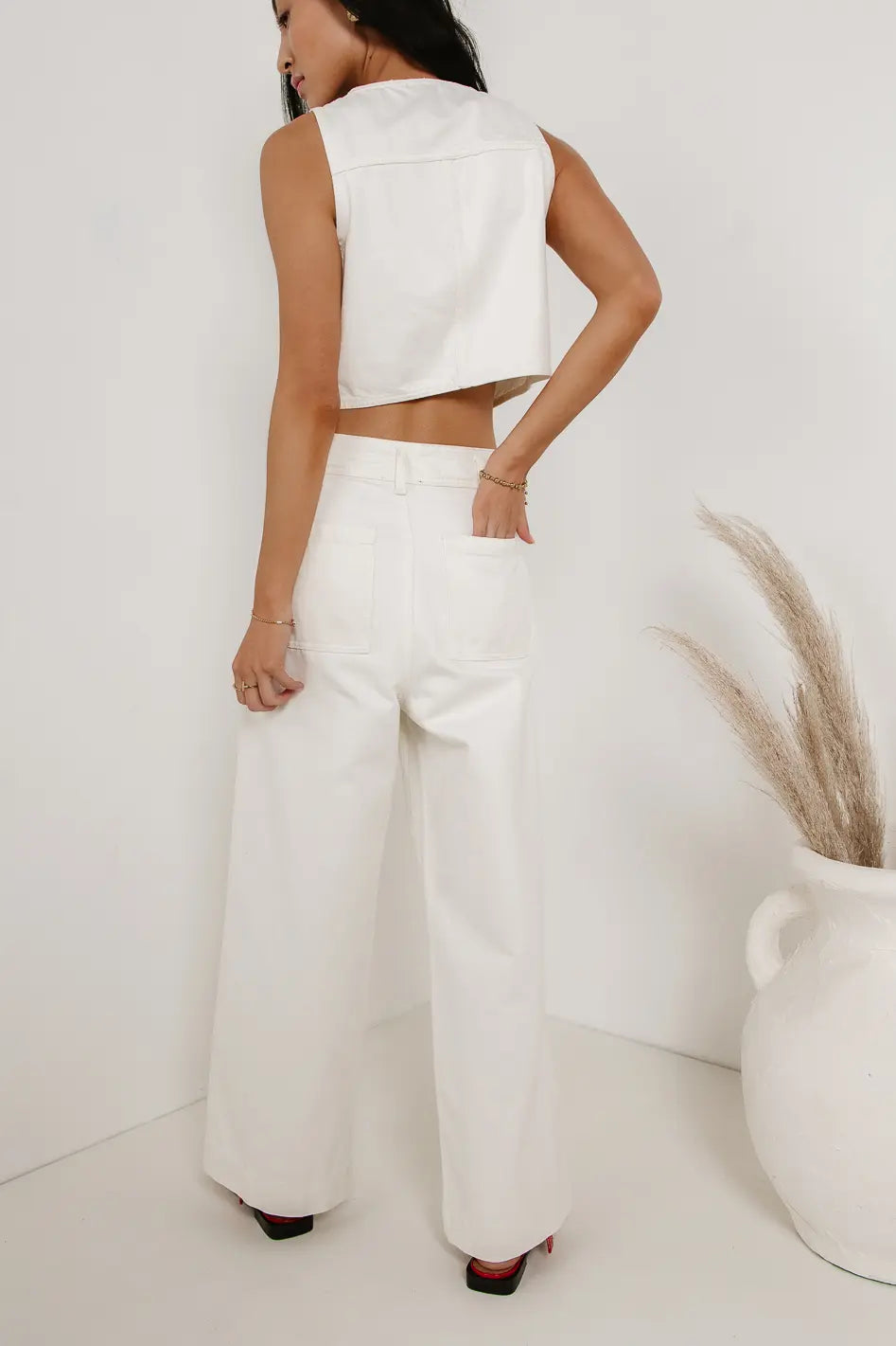 {product_title} - {shop_name}