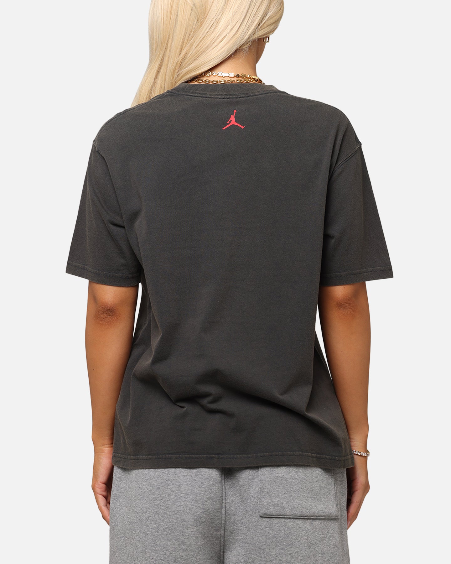Jordan Women's Graphic T-Shirt Off Noir、mySite、zt4zffjzw