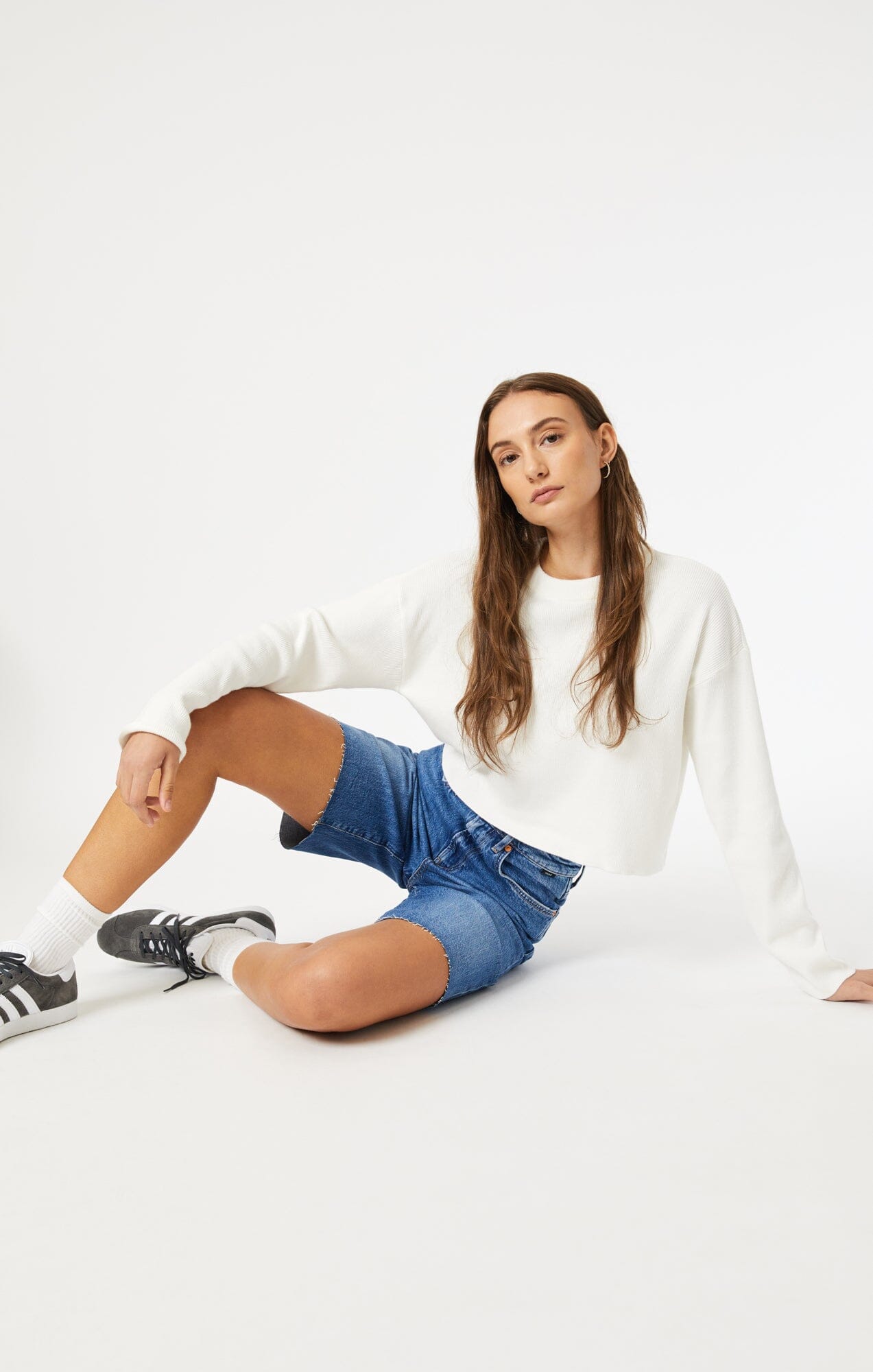 {product_title} - {shop_name}