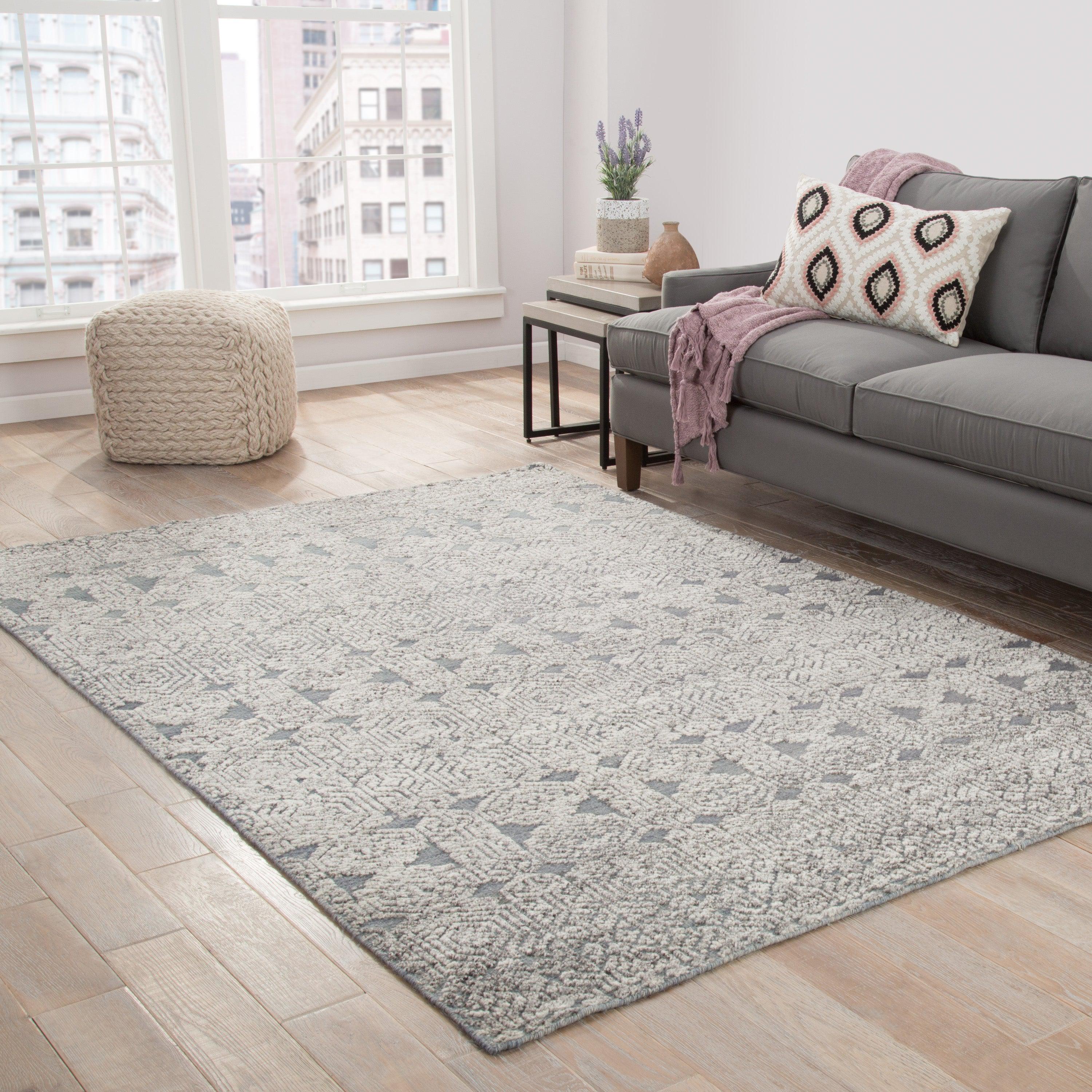 Abelle Hand-Knotted Medallion Gray White Area Rug、mySite、gigharbornorthrealestate