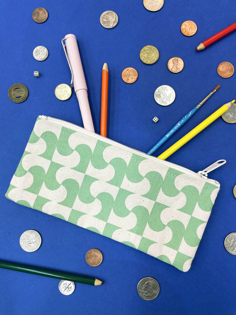 LCQKS- Pencil Case - Wiggle Checker Lichen、mySite、garagedoors4me