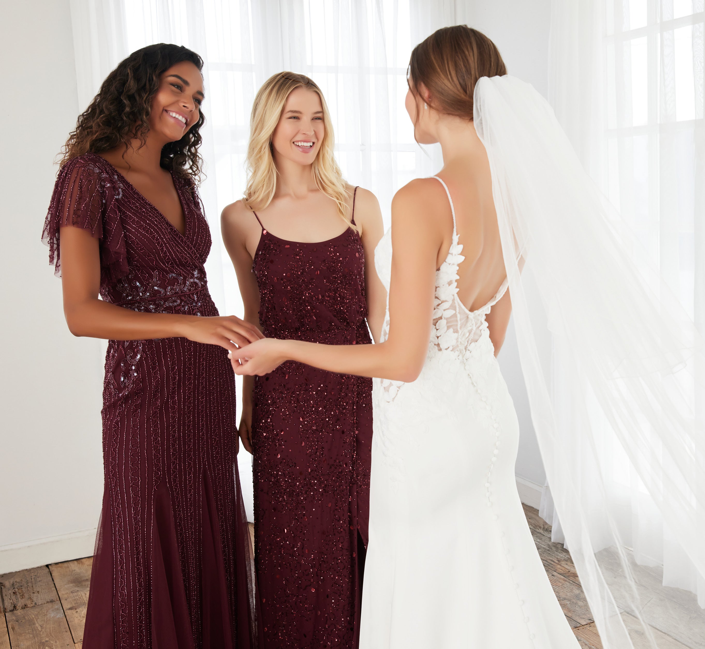 Crepe And Lace Fit-And-Flare Gown With Detachable Long Sleeves In Ivory Nude、mySite、solidvoid