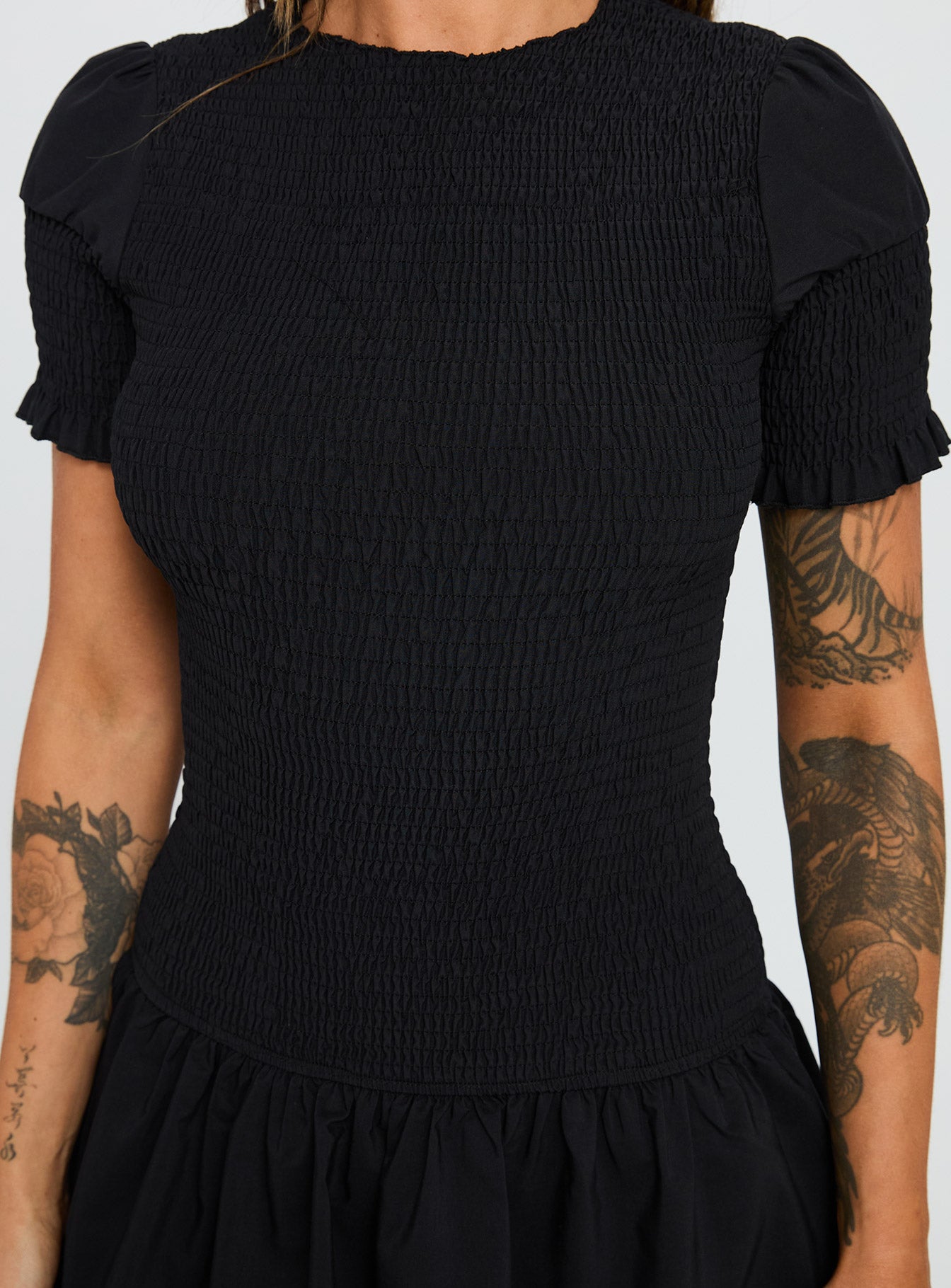 Laurita Shirred Mini Dress Black、mySite、solidvoid