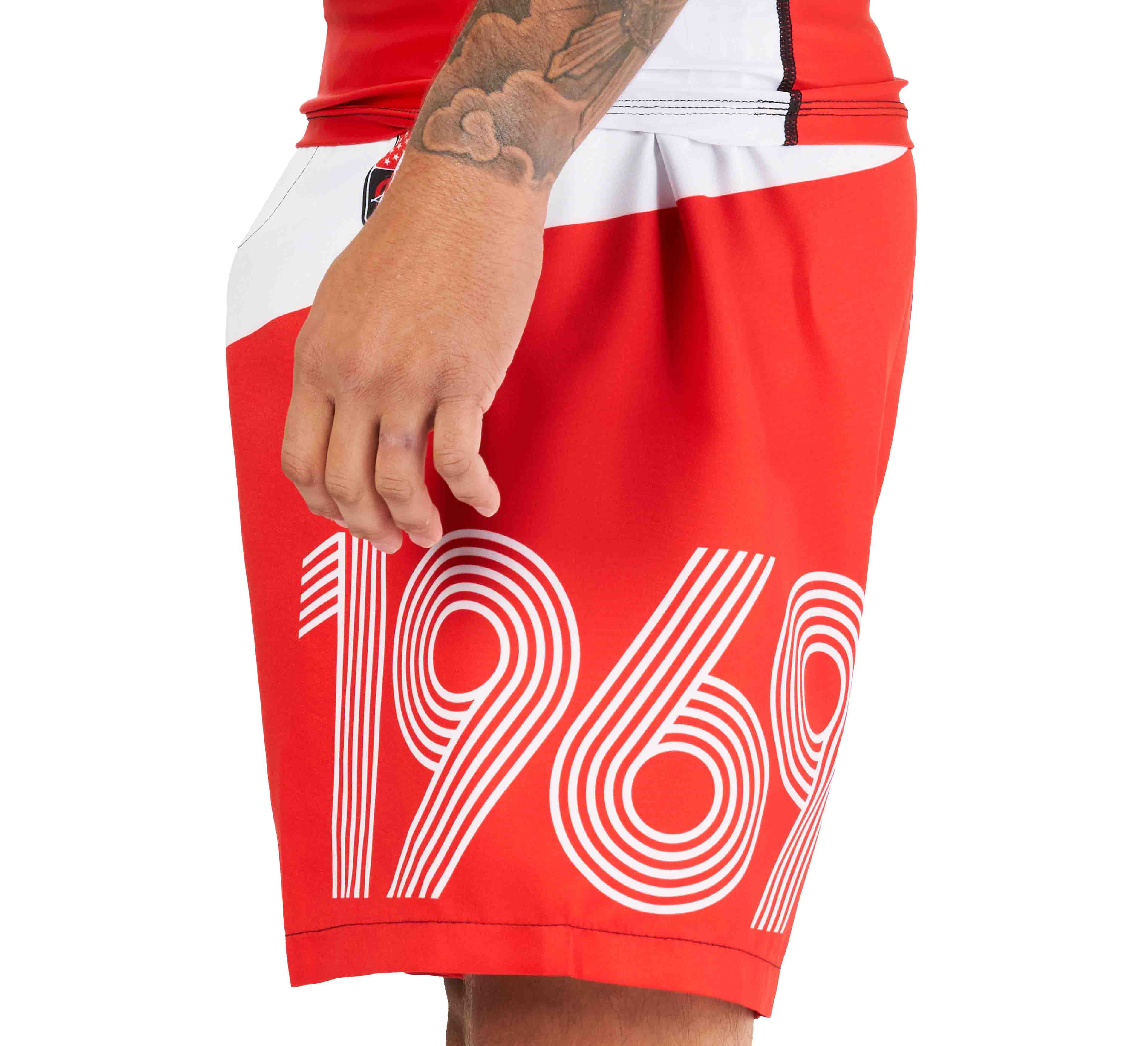 Linear Lockdown Lightweight Shorts Black/Red、mySite、gigharbornorthrealestate