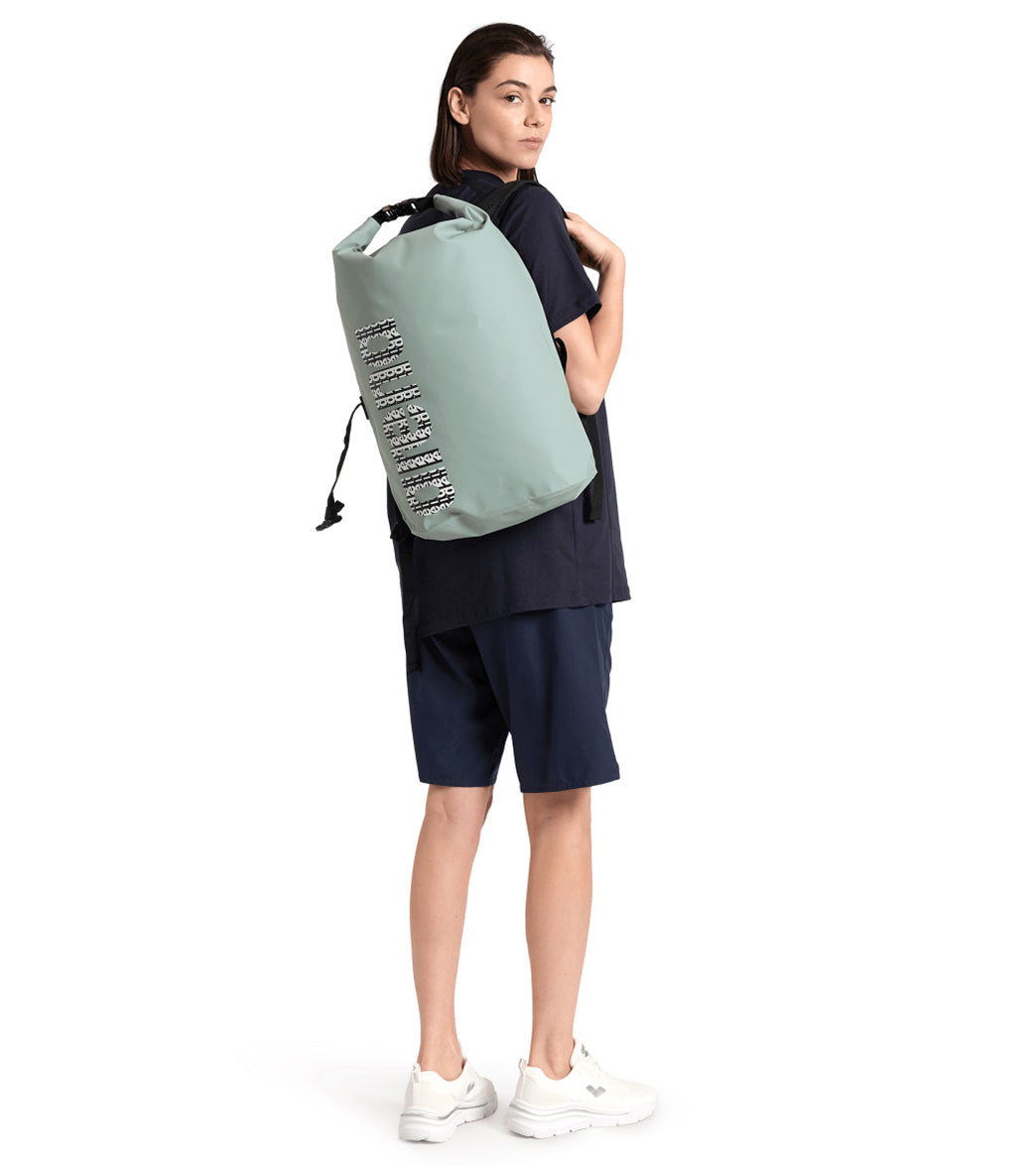 Arena Big Logo Dry Backpack、mySite、noshort