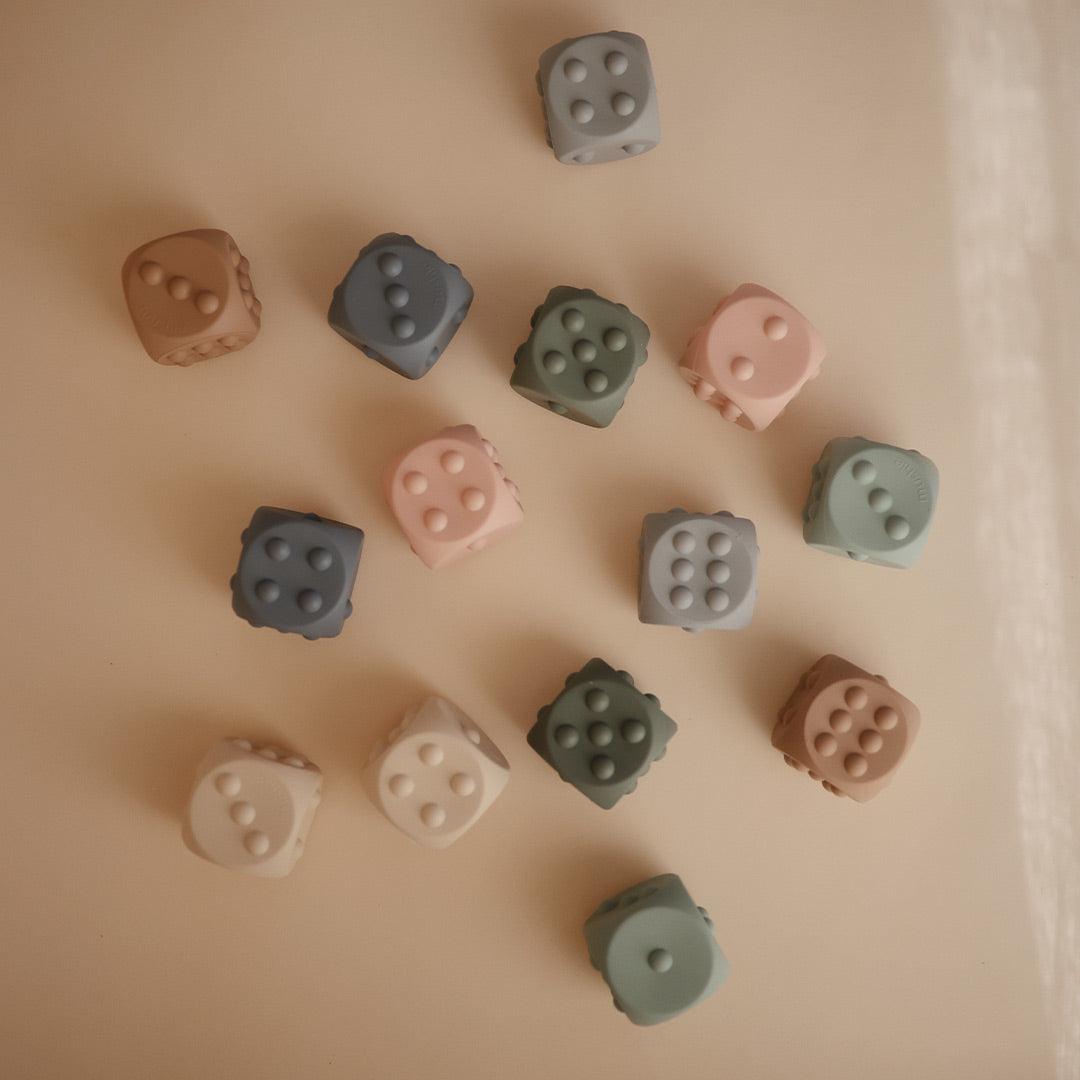  Mushie Dice Press Toy | 2-Pack - Blush/Shifting Sands、mySite、merchandisen