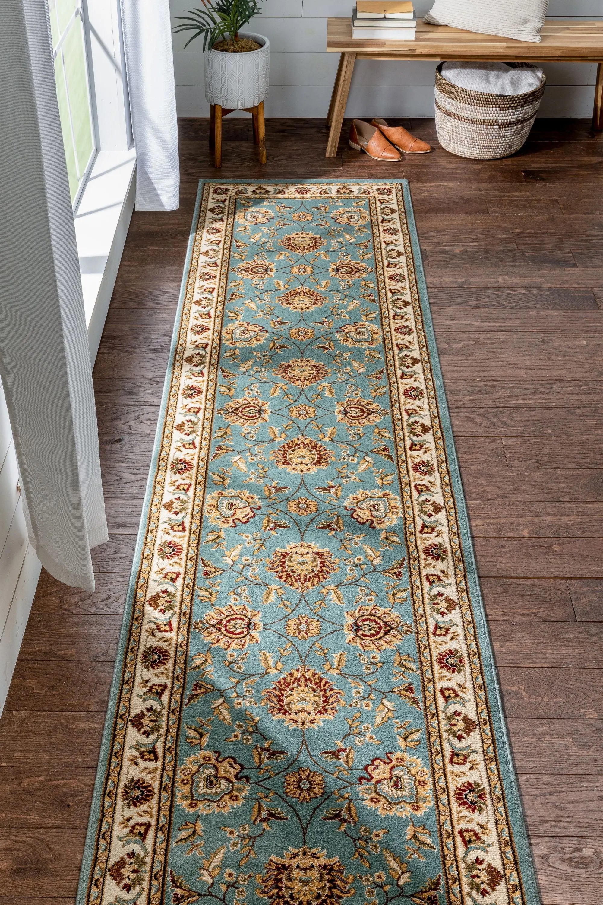 Abbasi Light Blue Traditional Rug、mySite、gigharbornorthrealestate