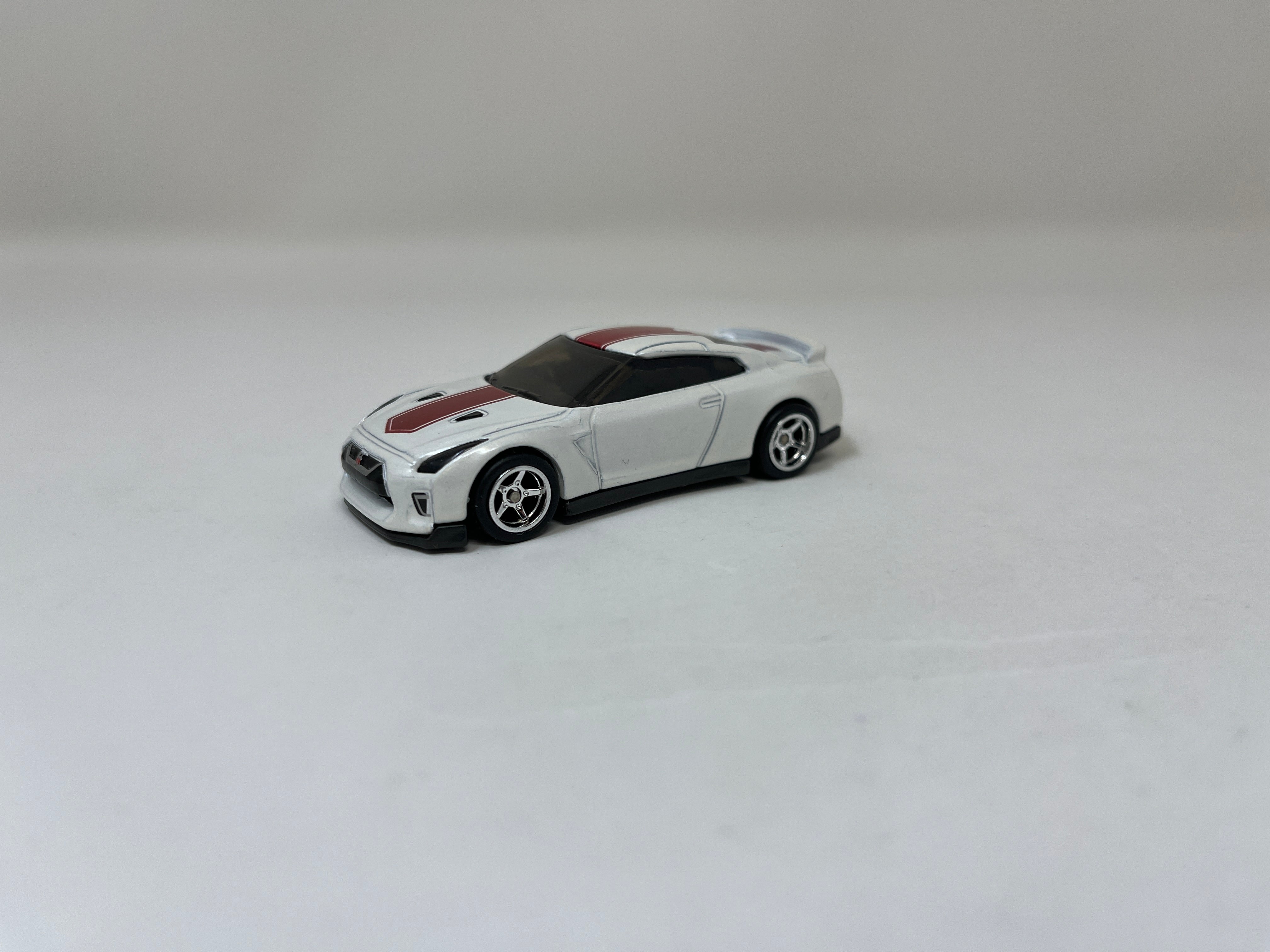'17 Nissan Skyline GT-R R35 * Hot Wheels 1:64 scale Custom Build w/ Rubber Tires、mySite、hgirdovlk
