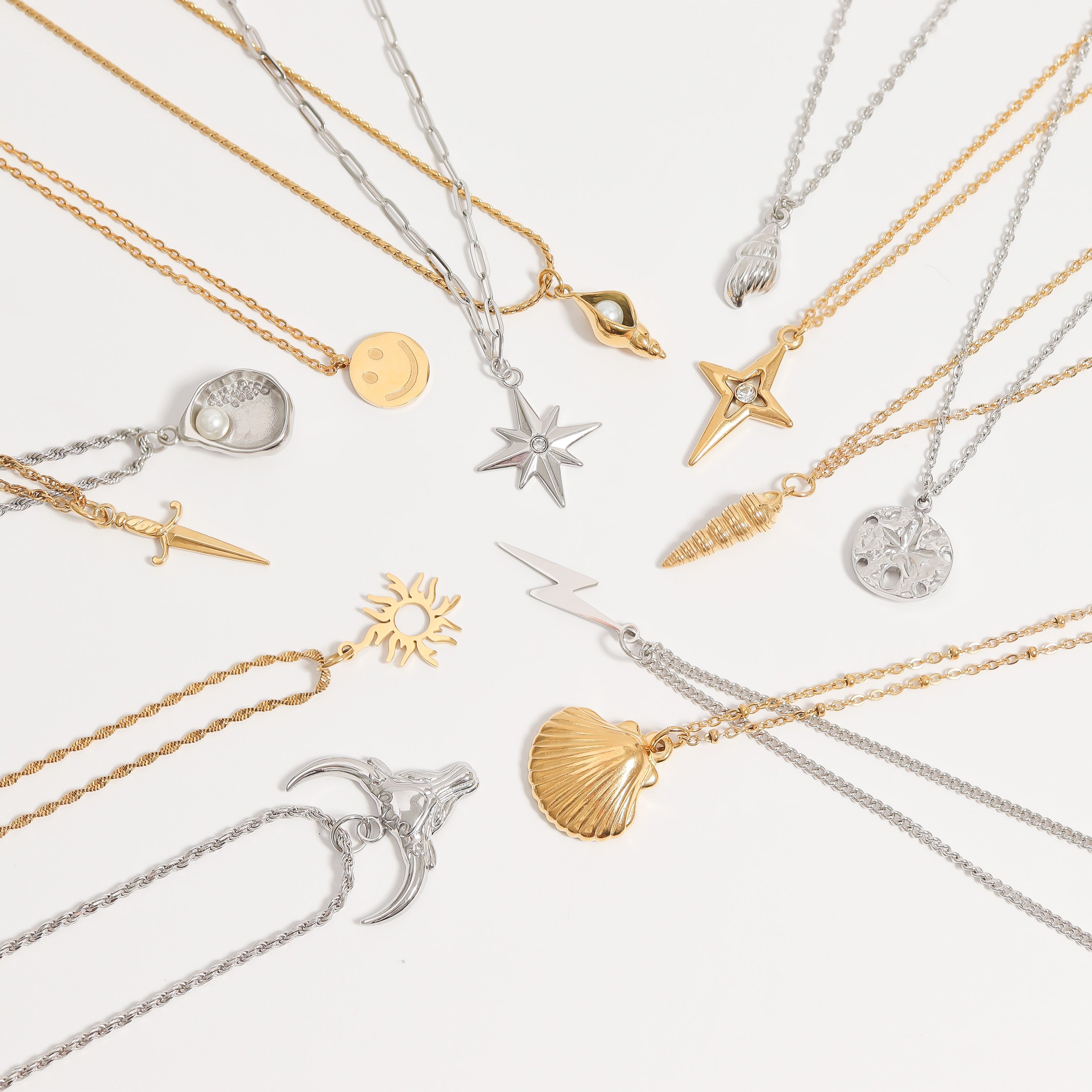 18K Gold PVD Stainless Steel Sand Dollar Charm / PDL0198、mySite、dreamappss