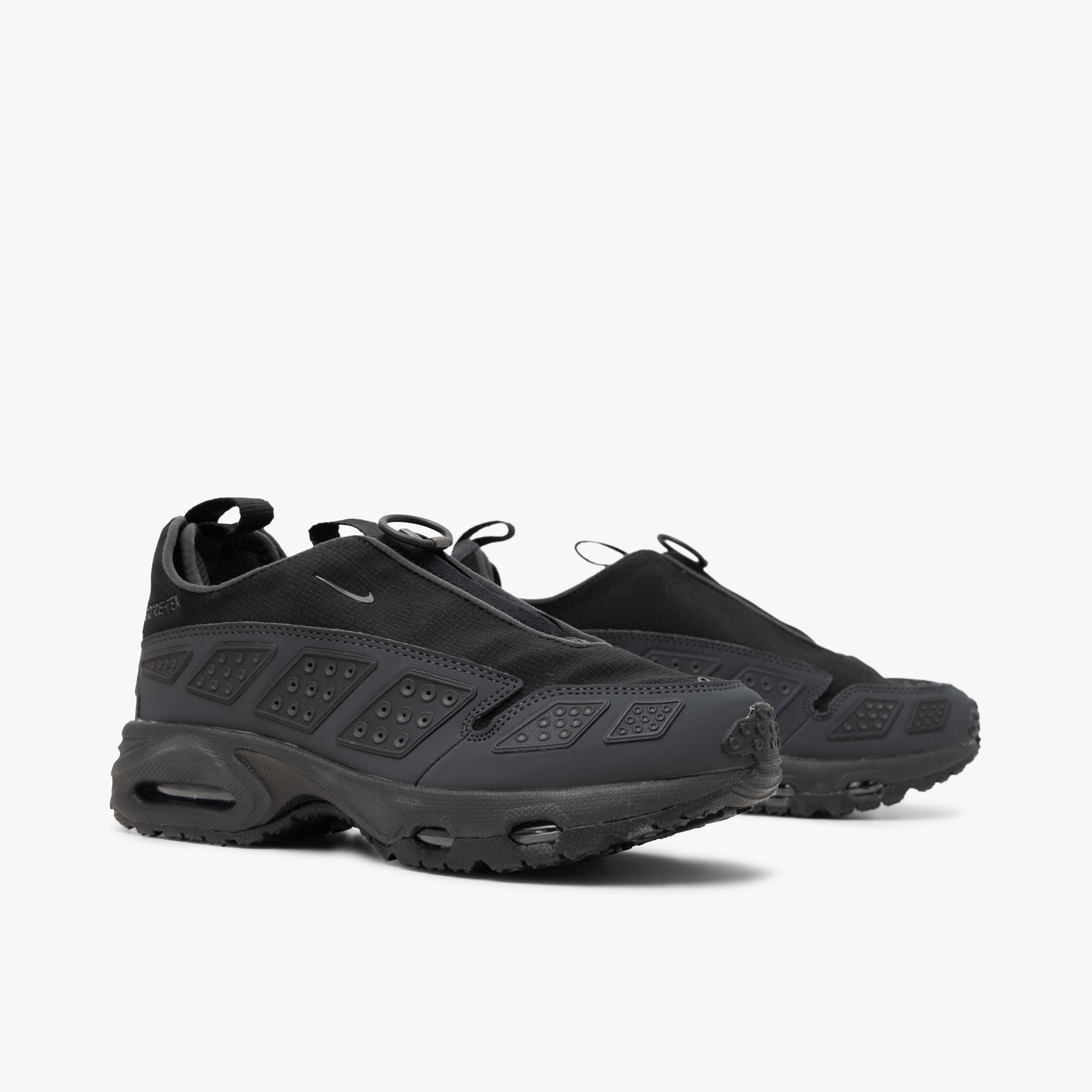  Nike Women's Air Max SNDR GORE-TEX Black / Dark Smoke Grey、mySite、merchandisen