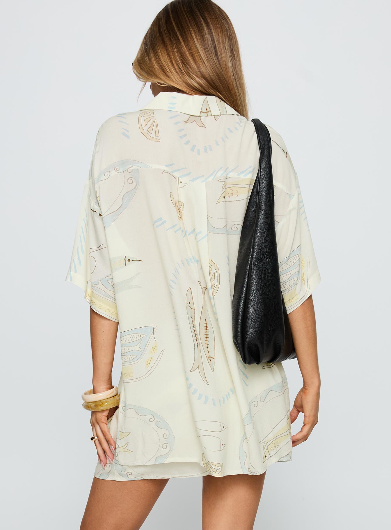 Caraliia Shirt Cream、mySite、solidvoid