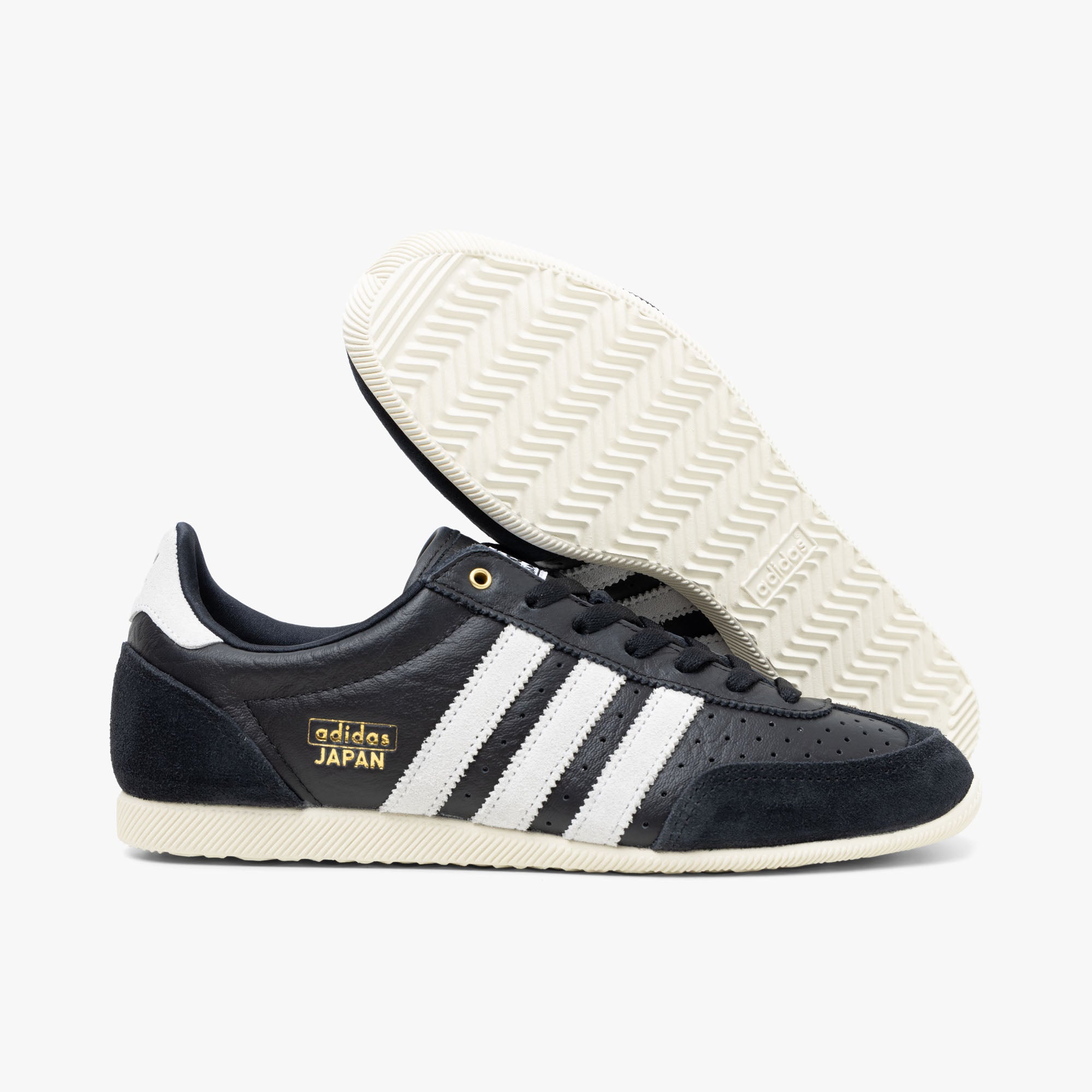  adidas Originals Women's Japan Black Core Black / Ftwr White - Gold Metallic、mySite、merchandisen