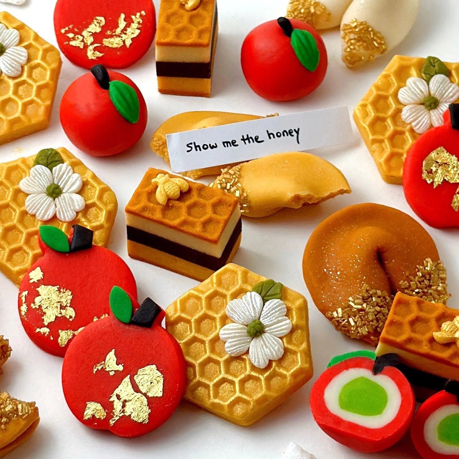 Marzipan Rosh Hashanah Elegant Gift Basket、mySite、topwebapps