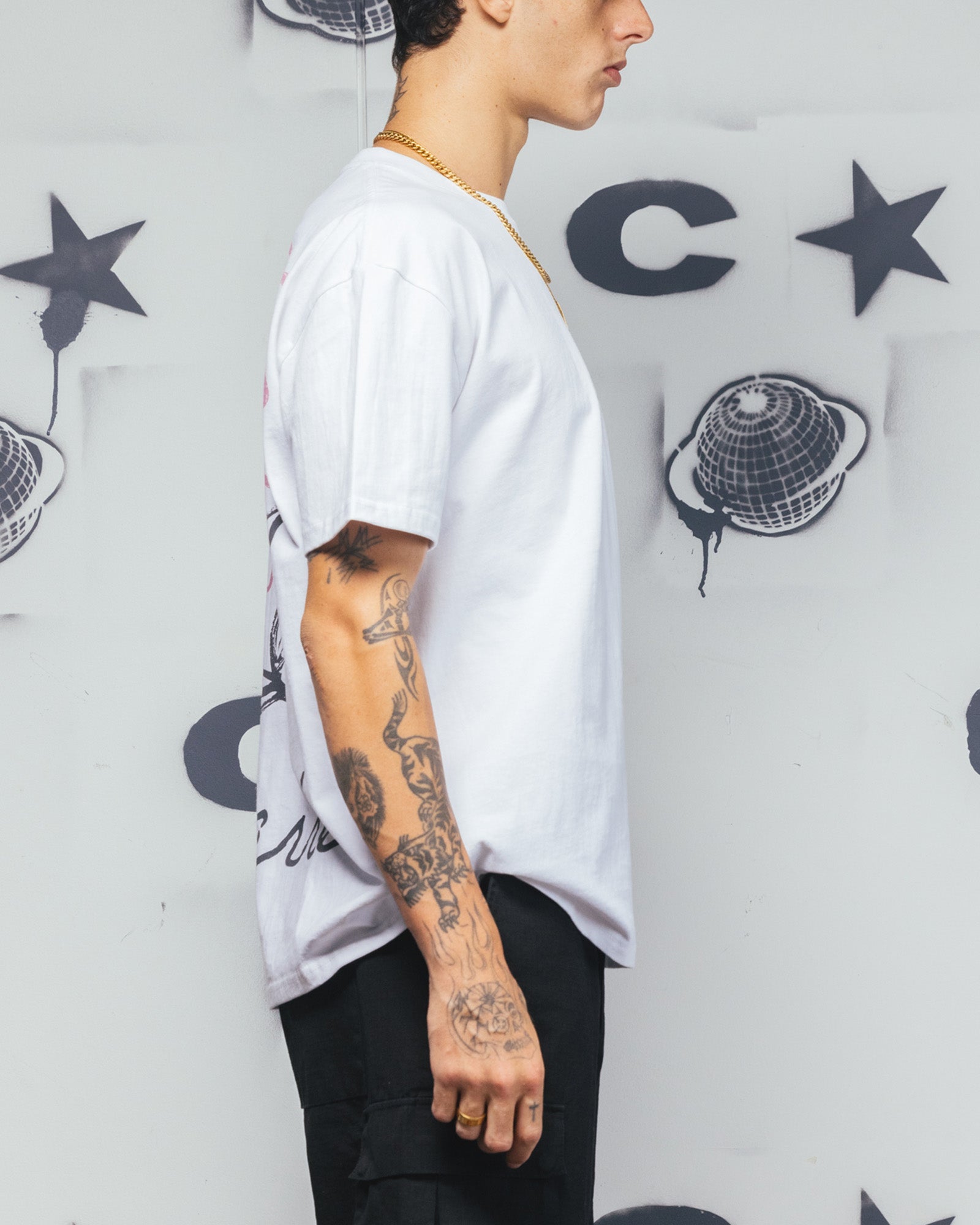 {product_title} - {shop_name}