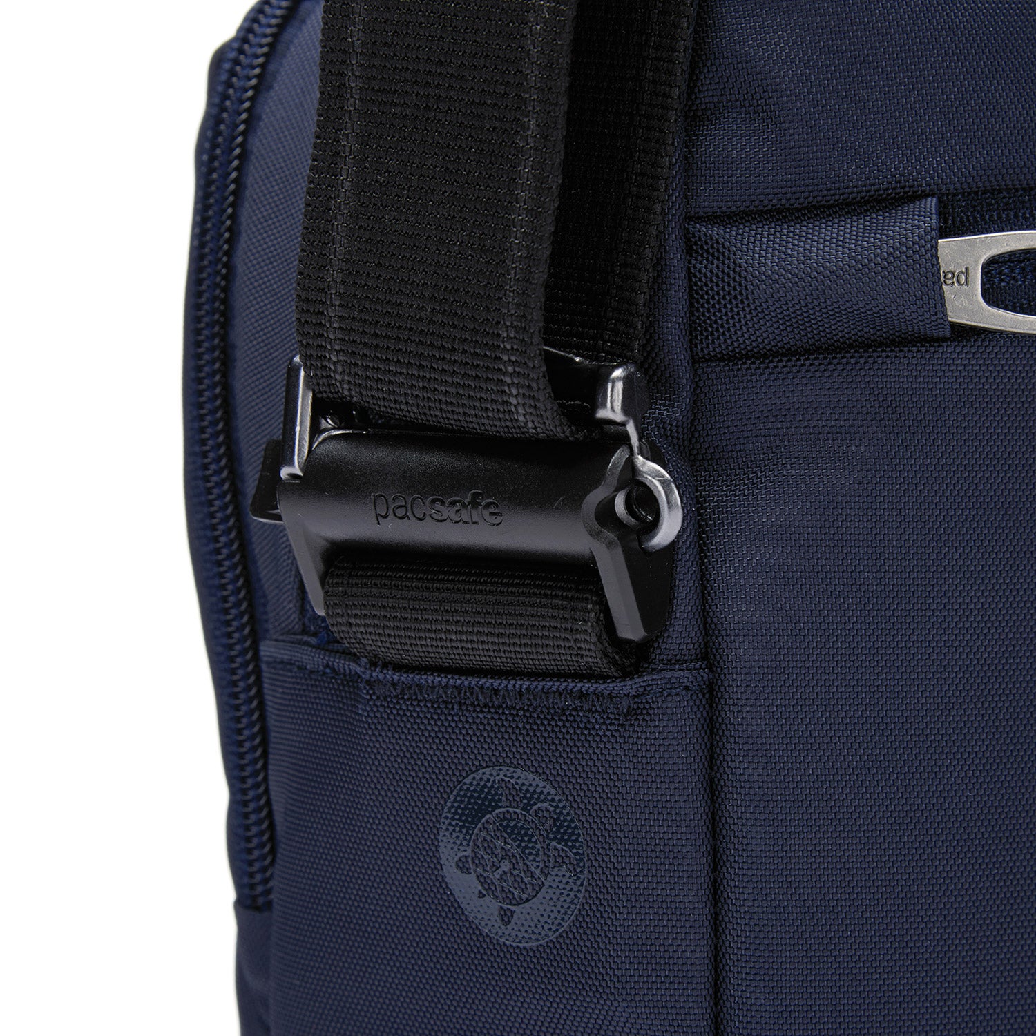 Pacsafe® V anti-theft tour crossbody、mySite、garagedoors4me