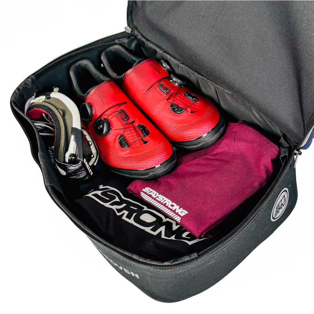  Stay Strong Chevron Kit/Helmet Bag - Navy and Red、mySite、merchandisen