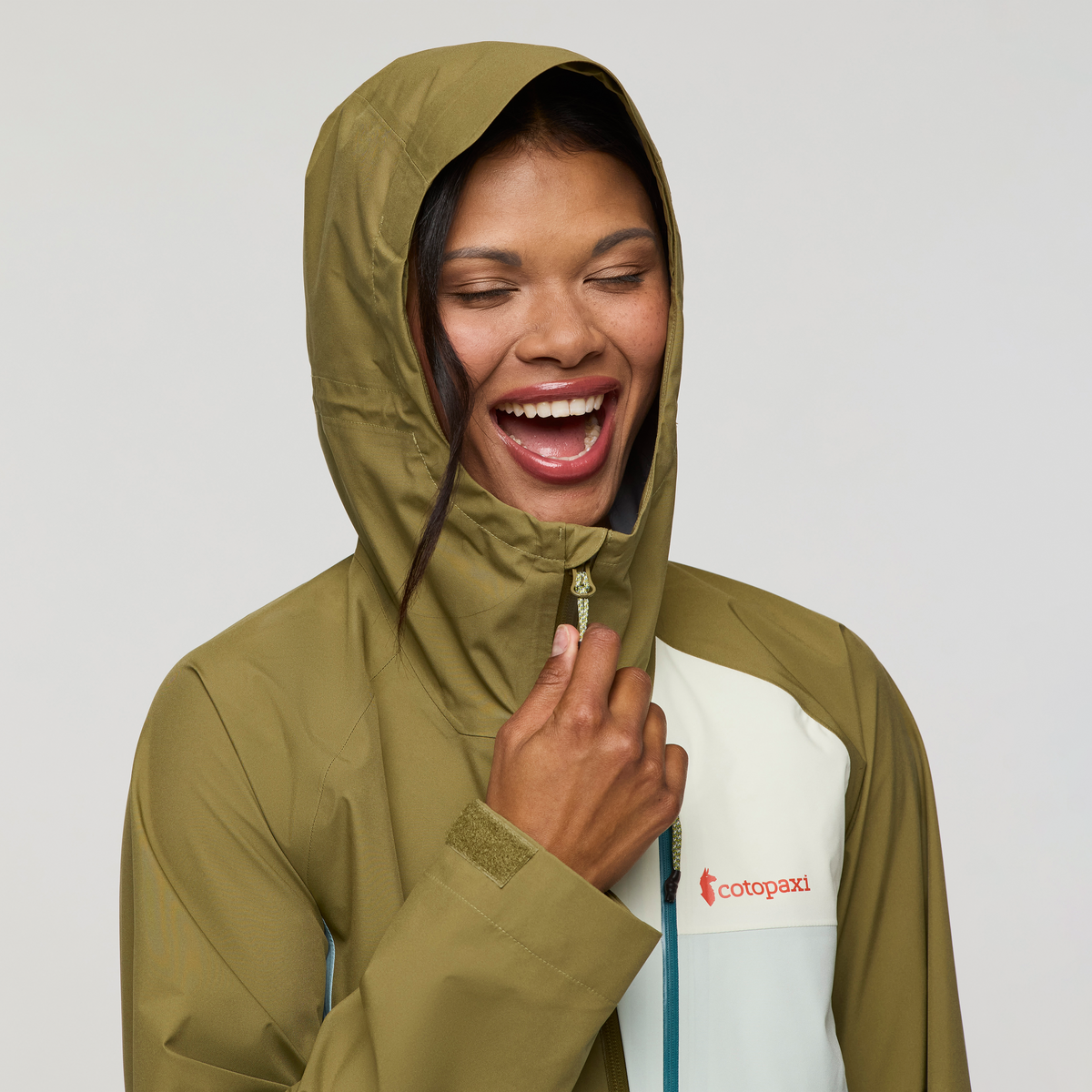 Impermeo 3L Hooded Shell Jacket - Women's、mySite、shImpermeo 3L Hooded Shell Jacket - Women's、mySite、glenpowelloop_name