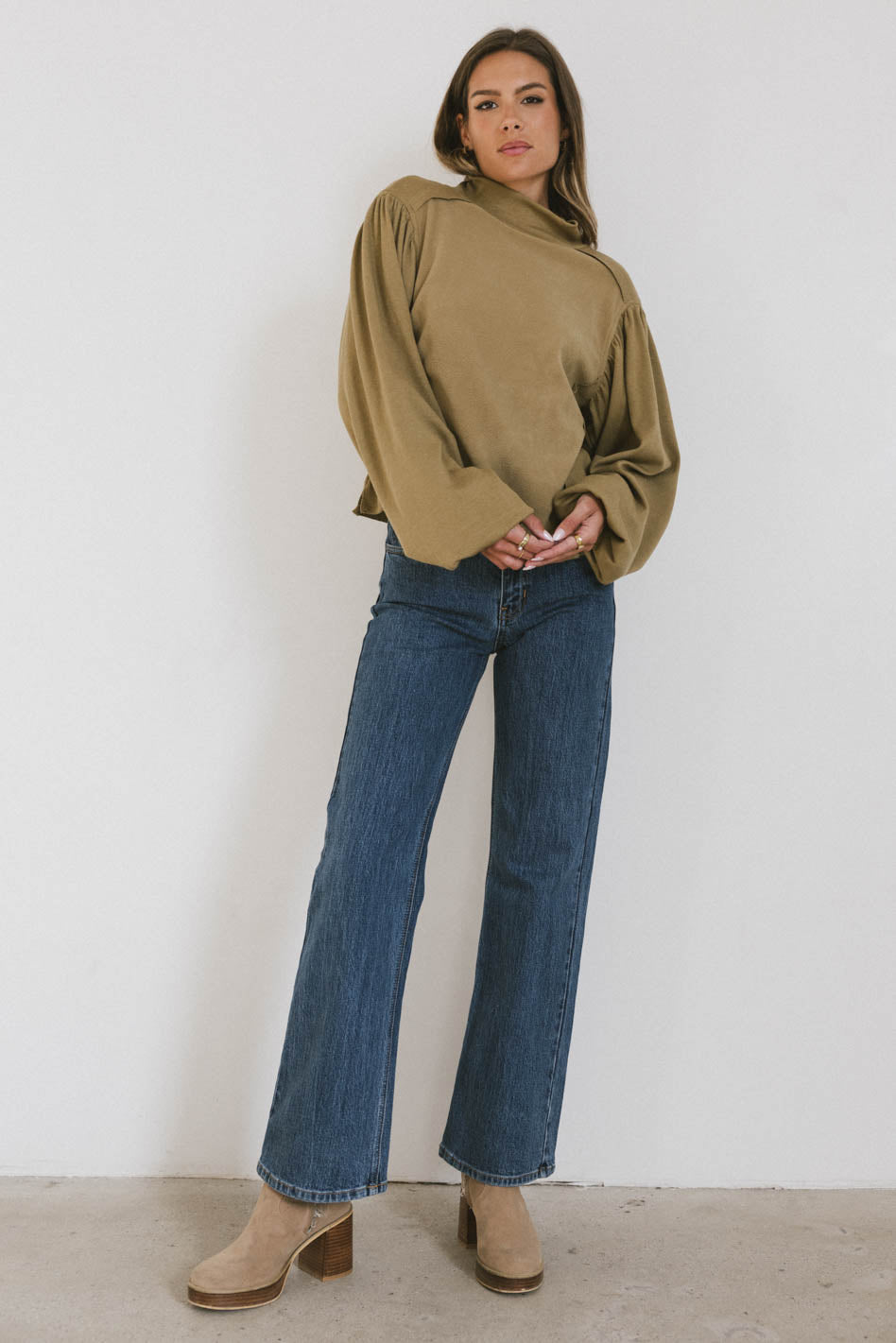 {product_title} - {shop_name}