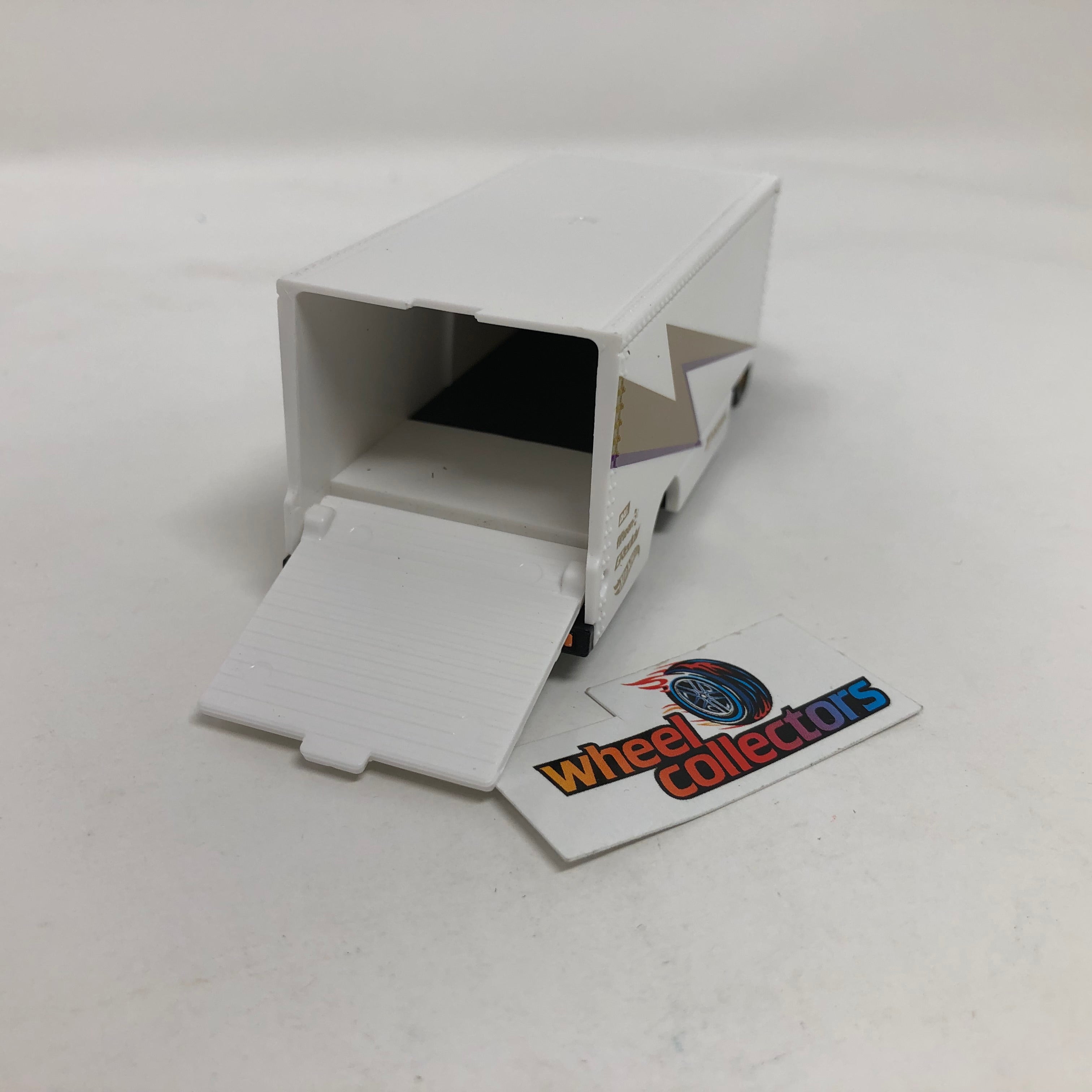 Sakura Sprinter Car Hauler * Hot Wheels Loose 1:64 Scale Team Transport、mySite、hgirdovlk