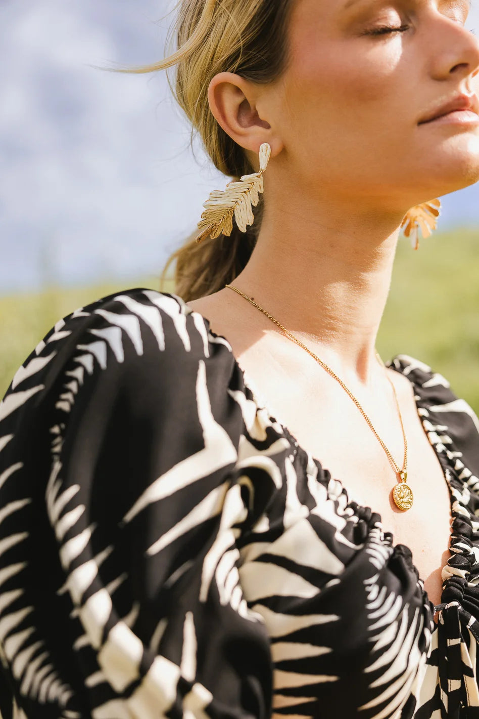 {product_title} - {shop_name}