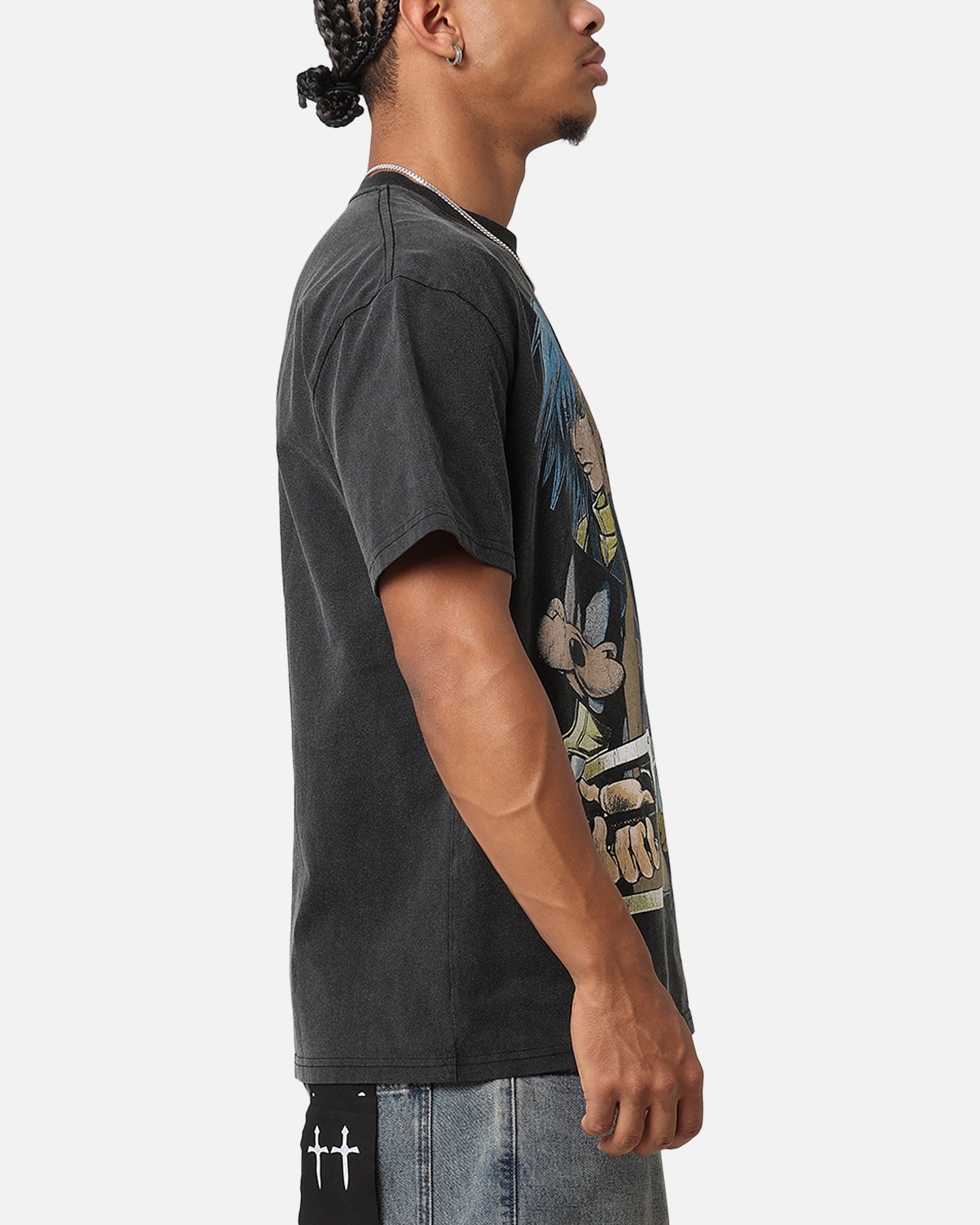 {product_title} - {shop_name}