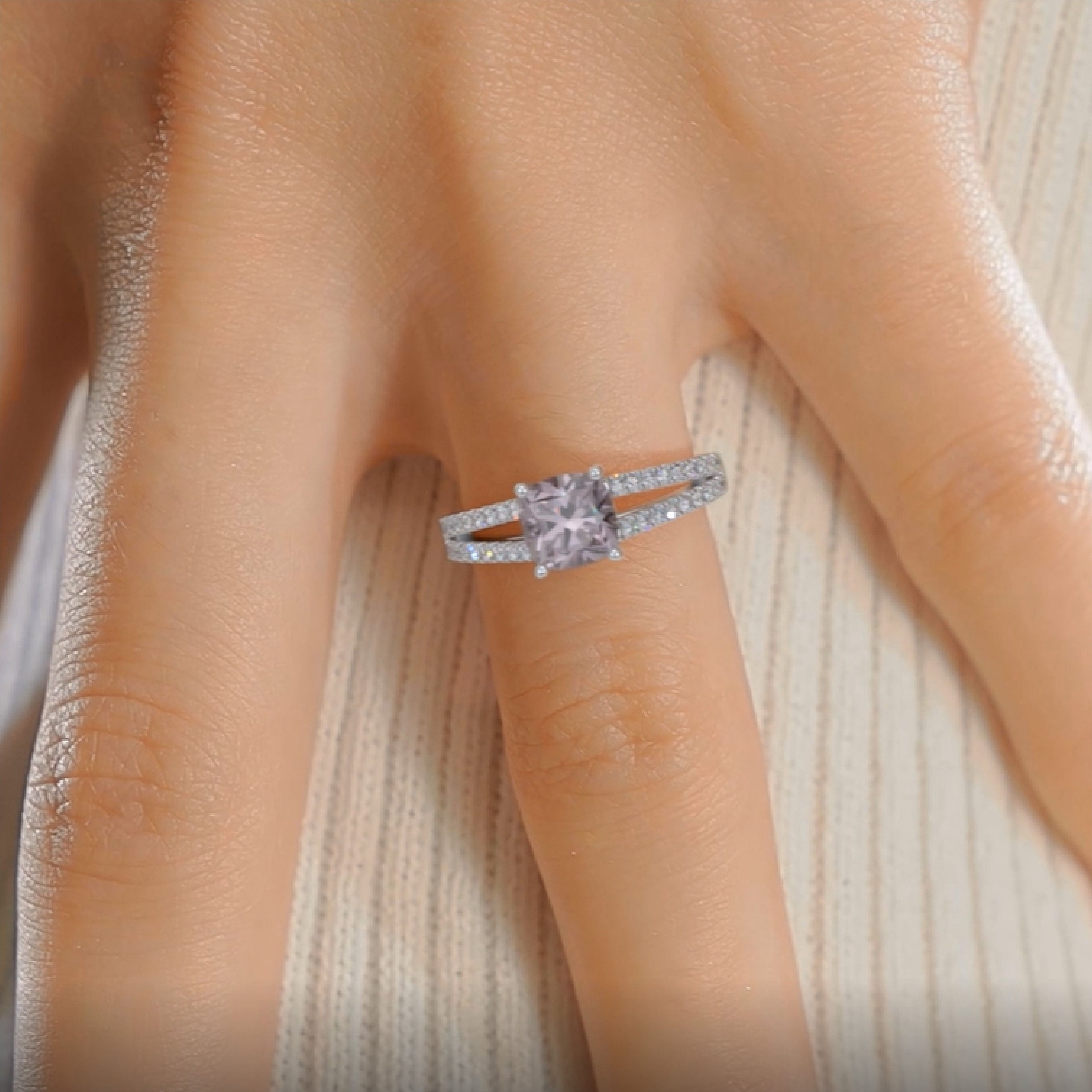 Sadie Pink Gemstone & Diamonds Ring (2.05 Carat) -Platinum、mySite、hinf8tx79