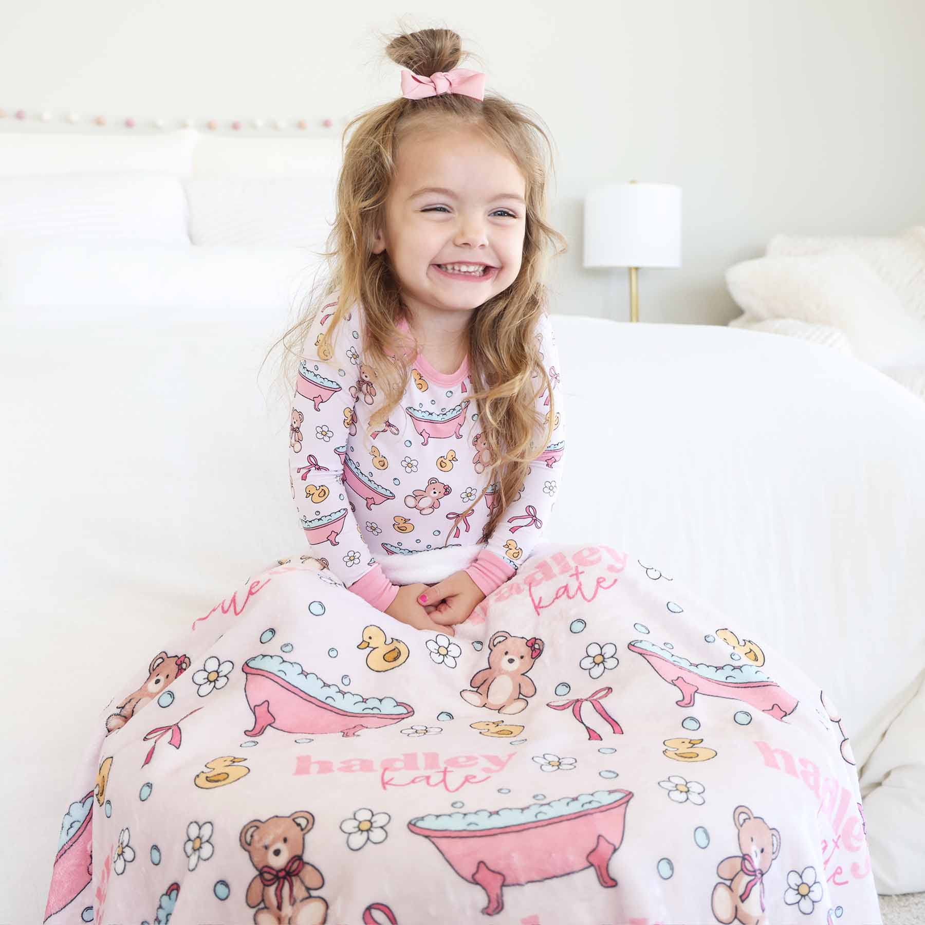  Bathtime Besties Personalized Kids Blanket | Pink、mySite、layawaytickets