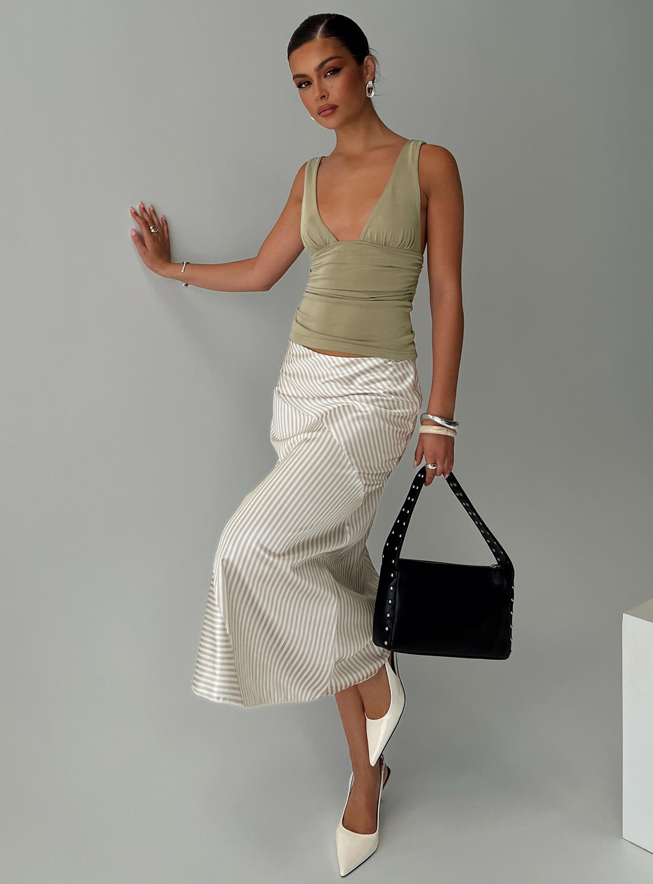 Priscella Asymmetrical Midi Skirt Multi、mySite、solidvoid