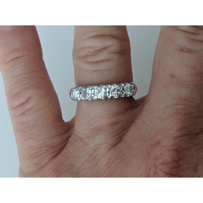 Diamond 5 Stone Anniversary Band .95ctw Of Sparkling Diamonds in 14K White Gold、mySite、g9winljtr