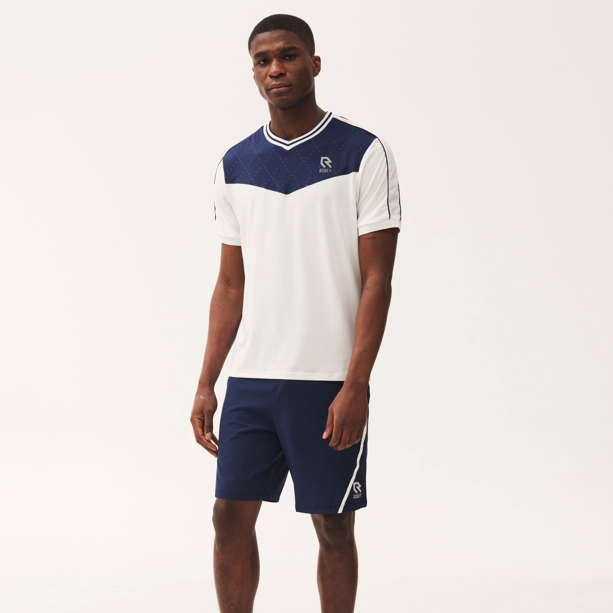 Robey Kick Men's V-Neck Tennis Shirt