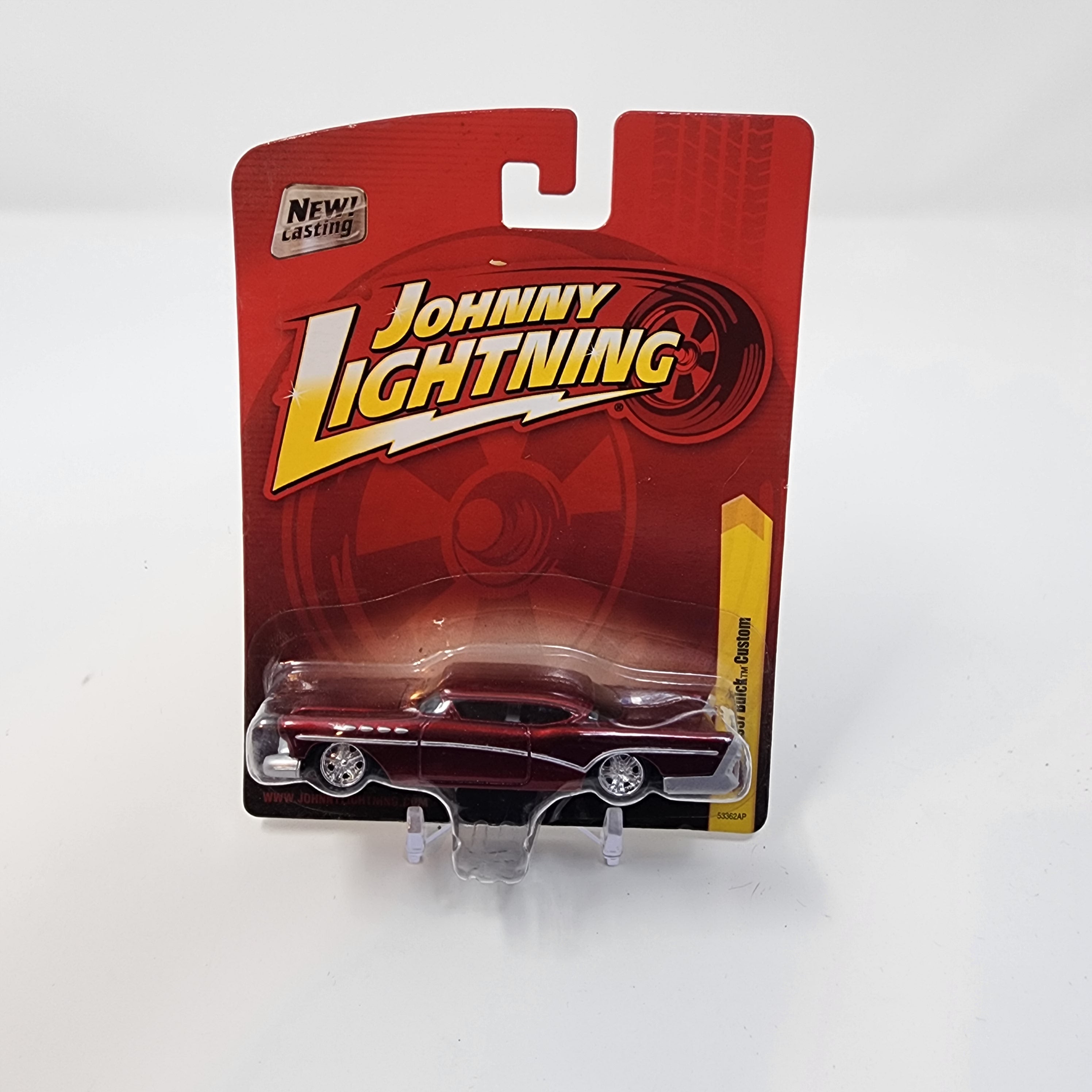 1957 Buick Custom * Johnny Lightning、mySite、hgirdovlk
