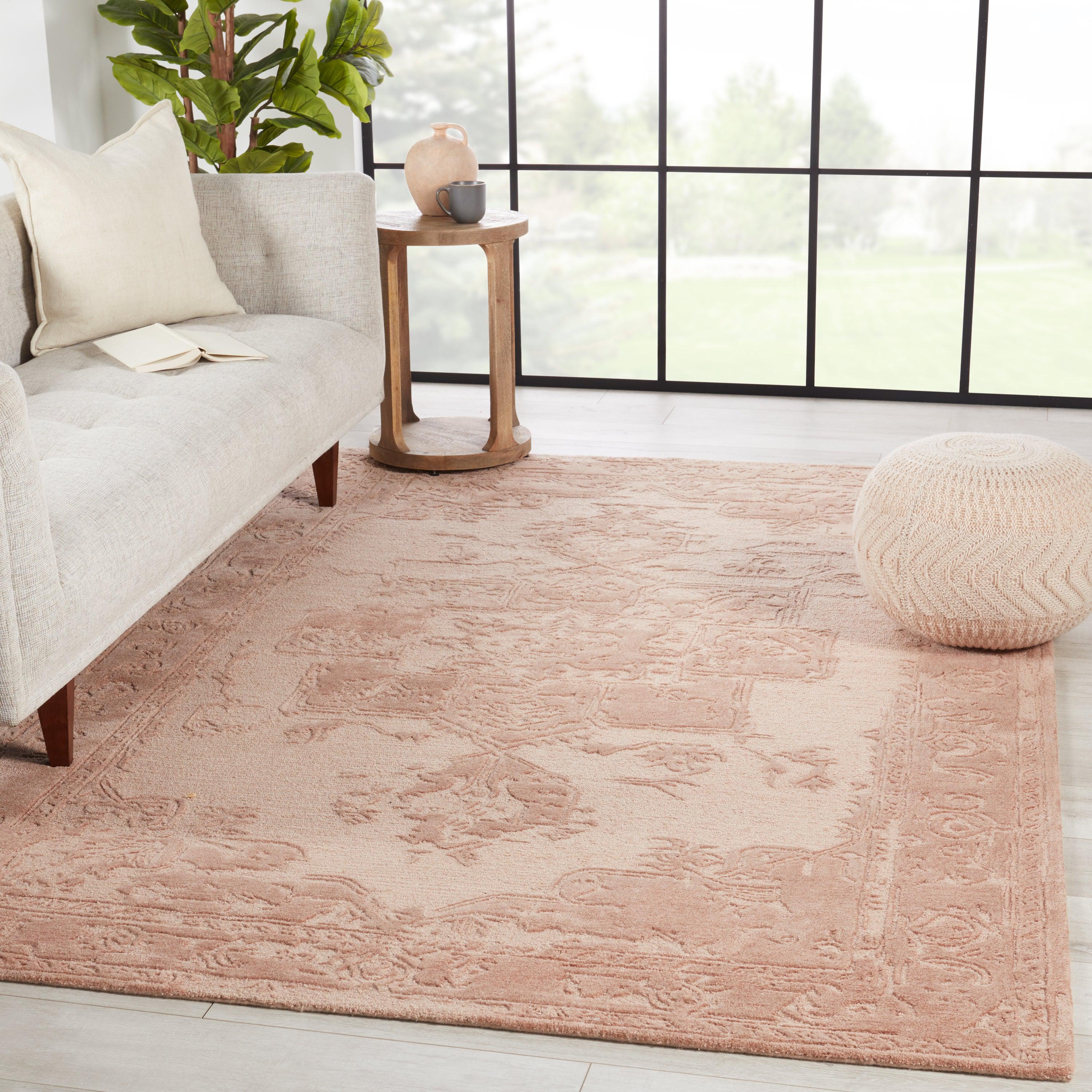 Alvea Handmade Medallion Blush Beige Area Rug、mySite、gigharbornorthrealestate