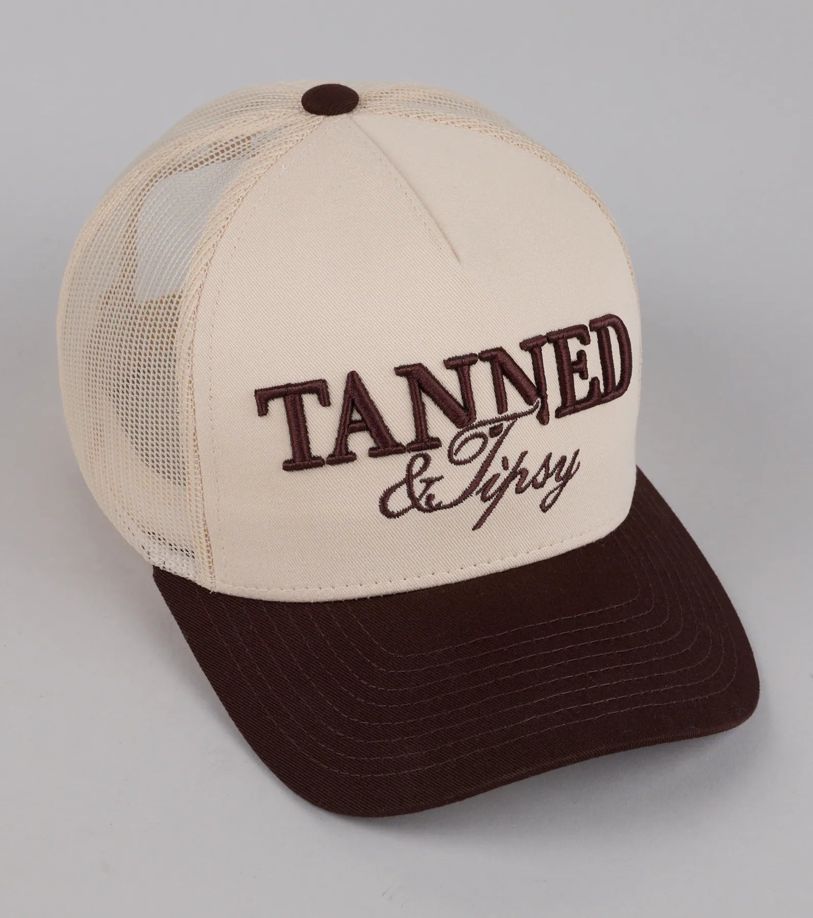  Tanned & Tipsy Snap Back Trucker Hat、mySite、justintrudeaud