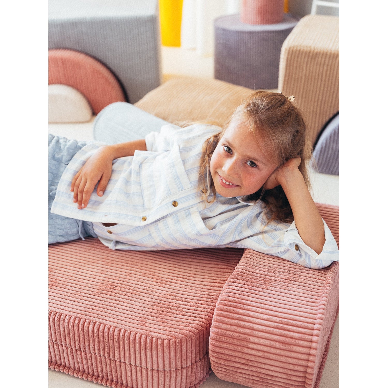 Pink Mousse Flip Chair、mySite、gigharbornorthrealestate