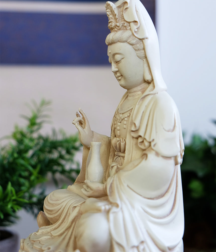 Seated Kuan Yin Statue、mySite、topwebapps