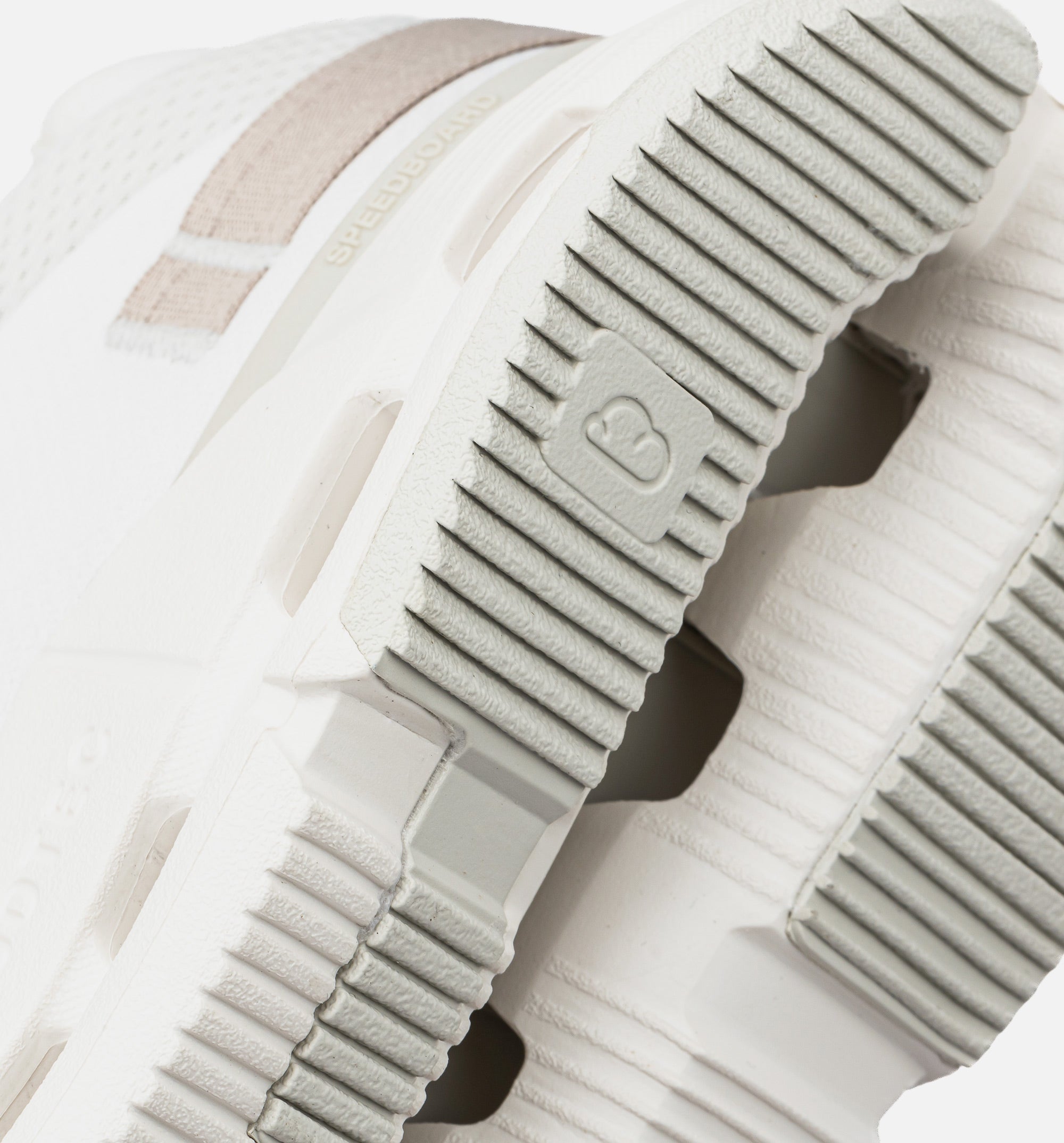 Cloudnova 2 Womens Lifestyle Shoe - Ice/Sand、mySite、dreamappss