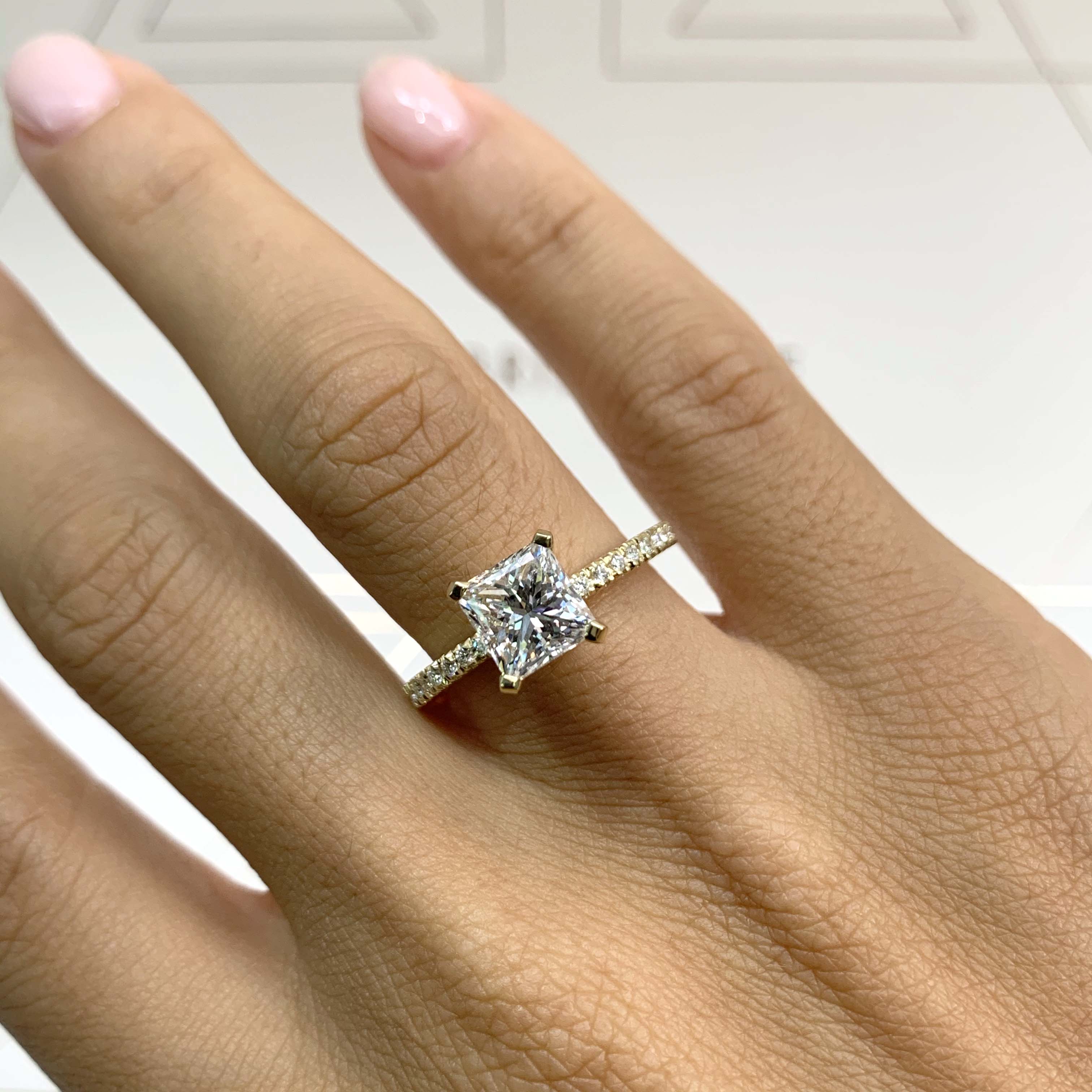 Stephanie Diamond Engagement Ring -18K Yellow Gold、mySite、hinf8tx79