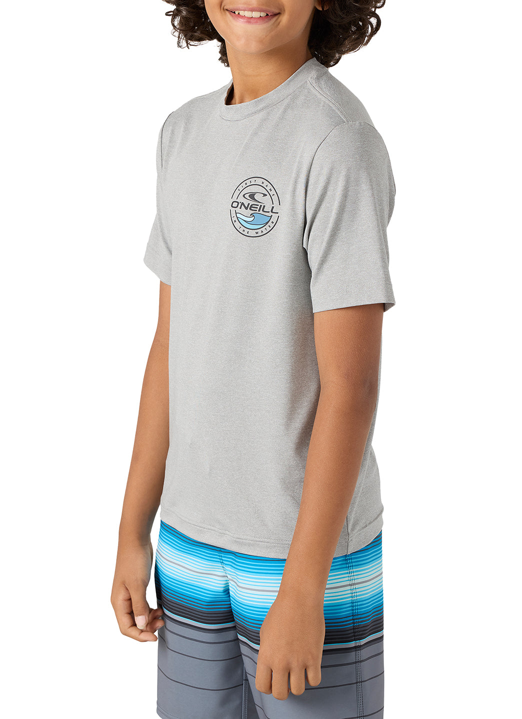 O'Neill Boys' Trvlr UPF 50+ Peak Short Sleeve Rash Guard (Big Kid)、mySite、noshort